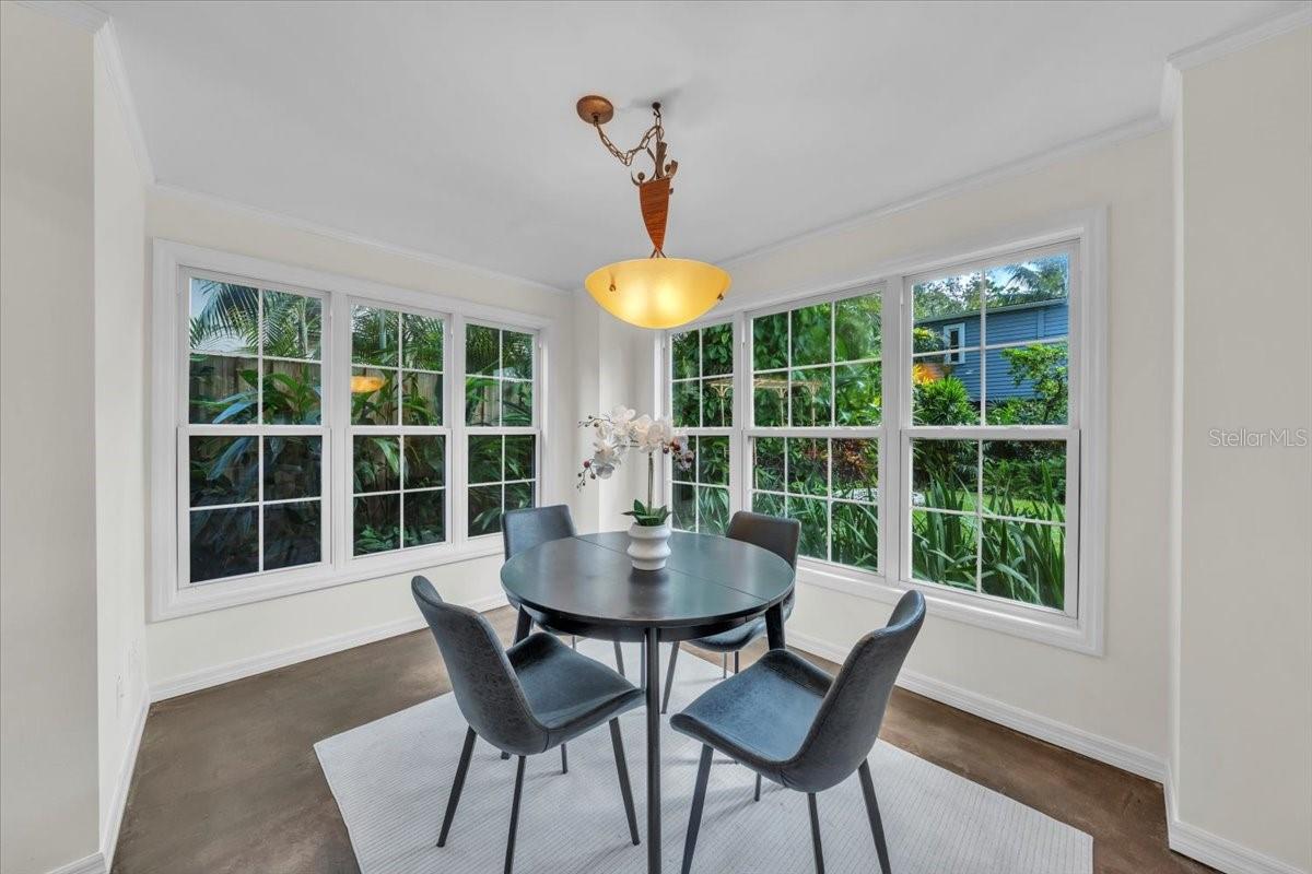 BAY BLUFF - Residential