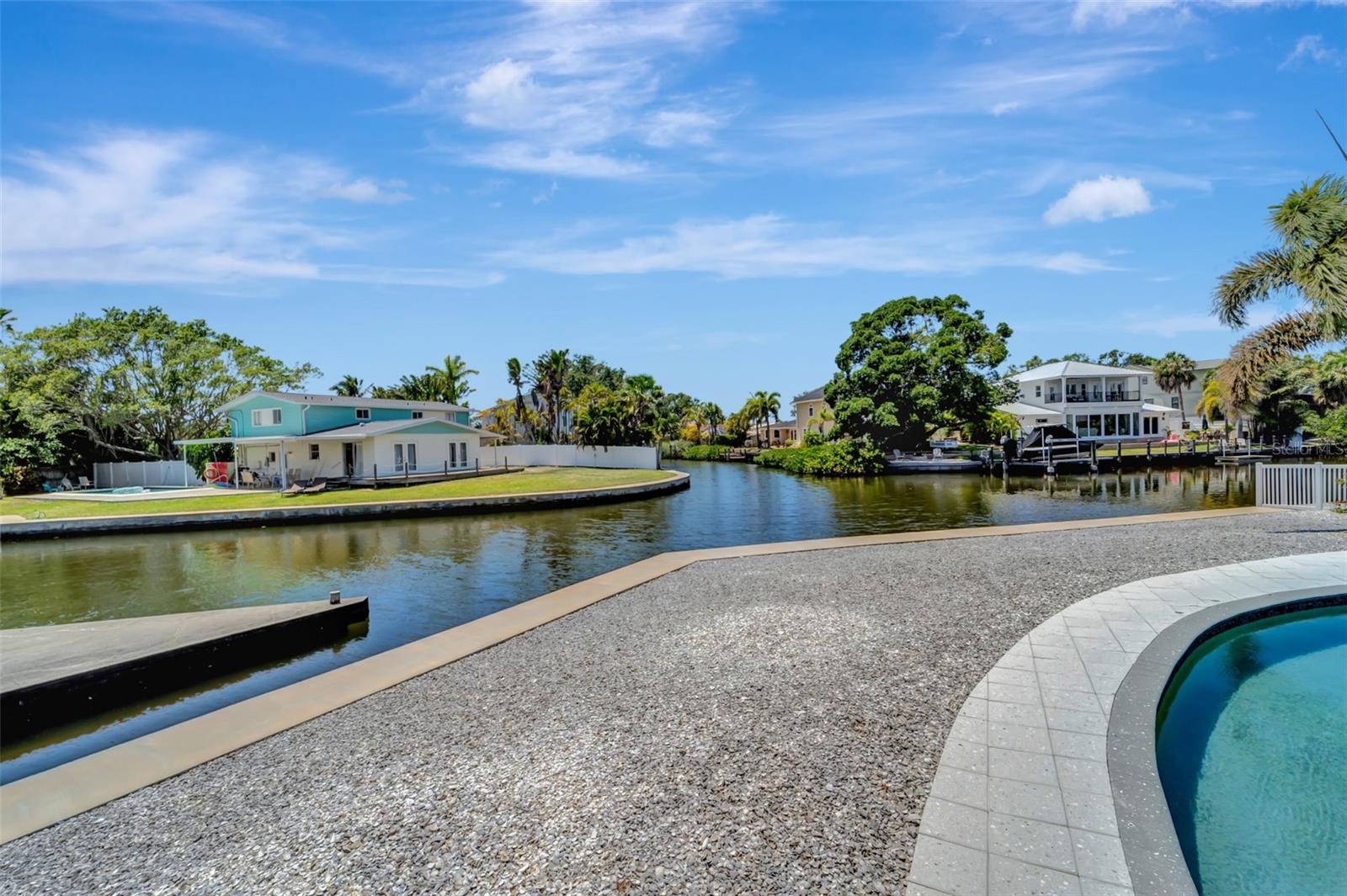 SARA SANDS - Residential