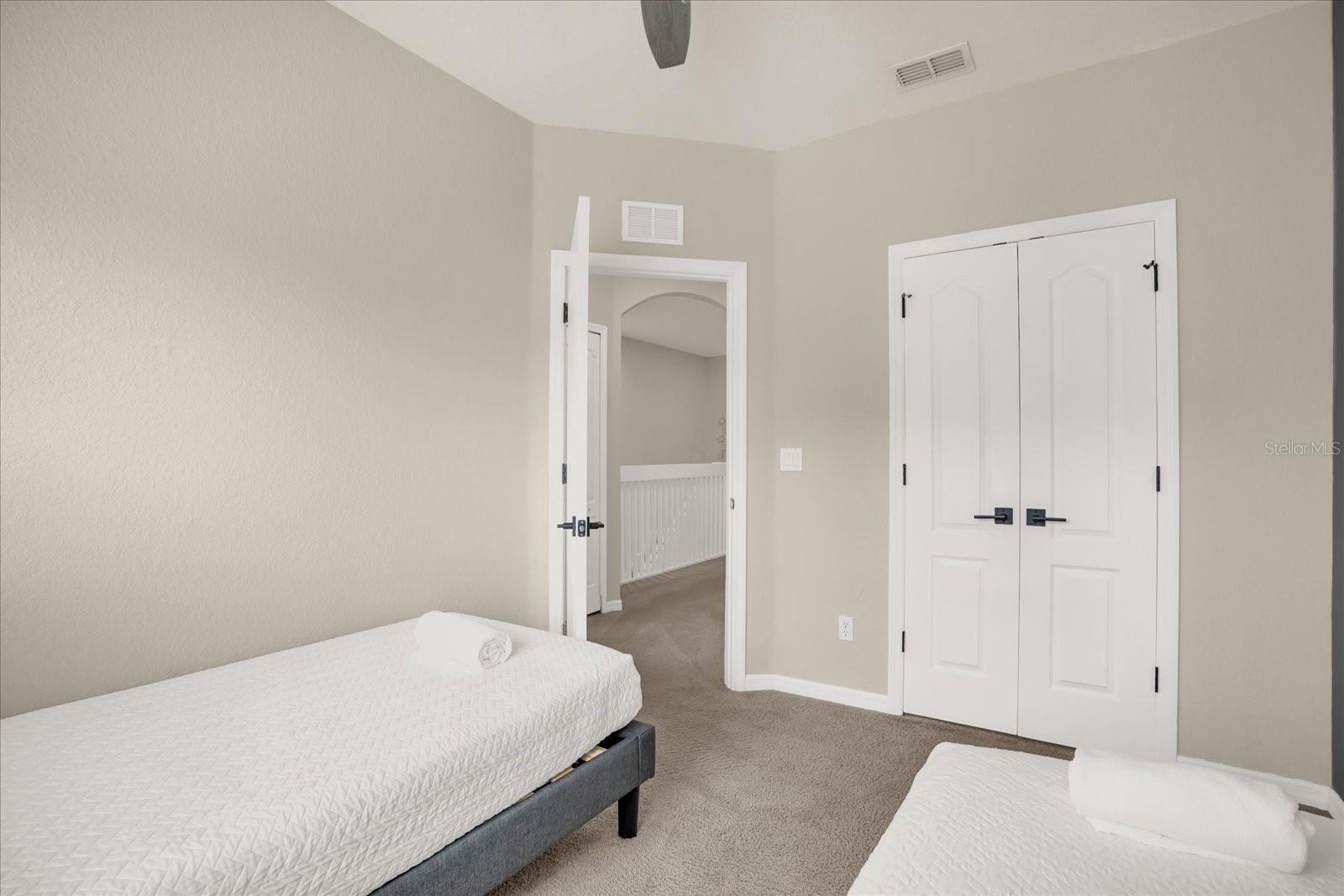 CORAL CAY RESORT - Residential Lease