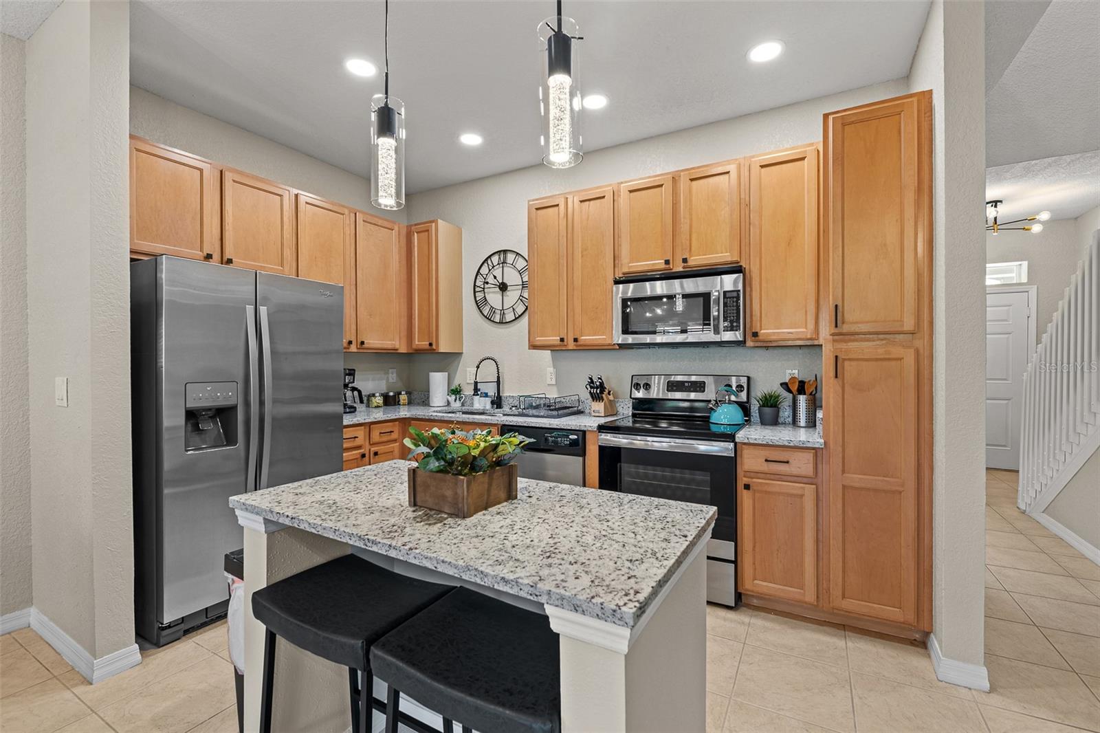 CORAL CAY RESORT - Residential Lease