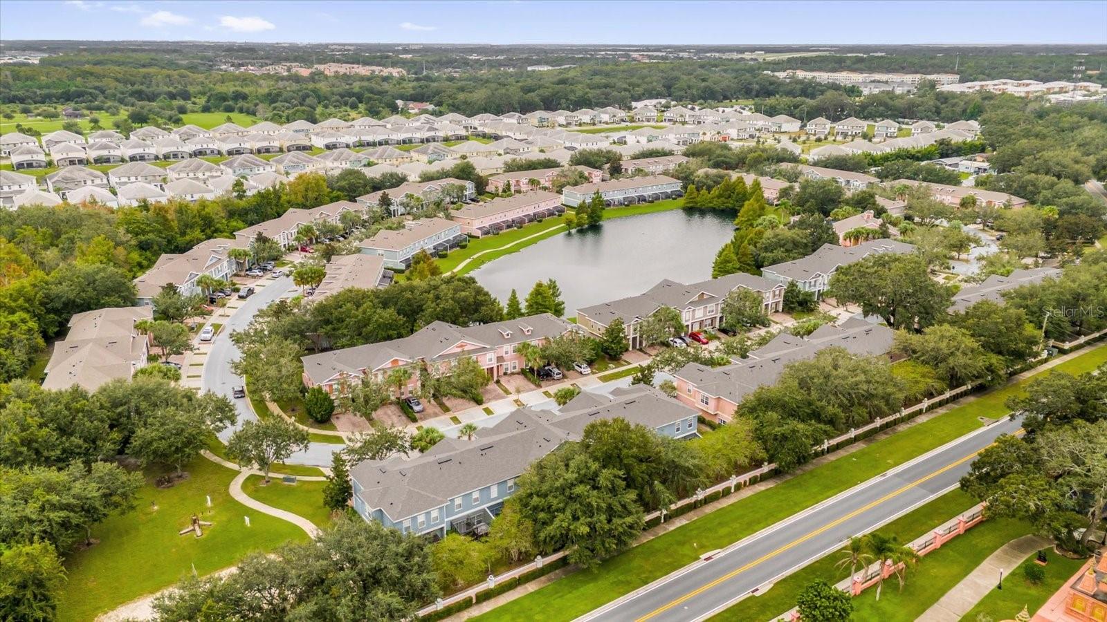 CORAL CAY RESORT - Residential Lease