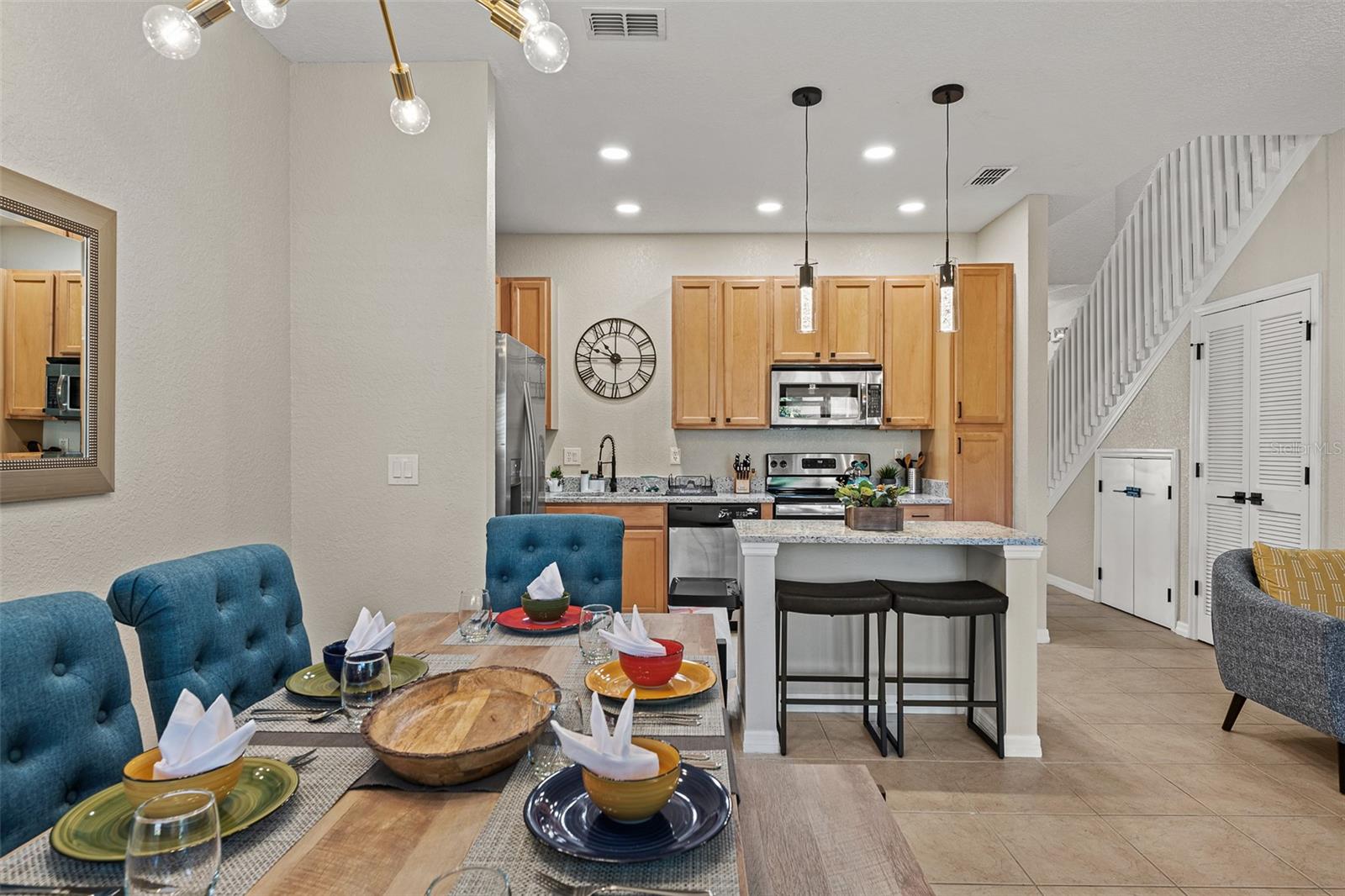 CORAL CAY RESORT - Residential Lease