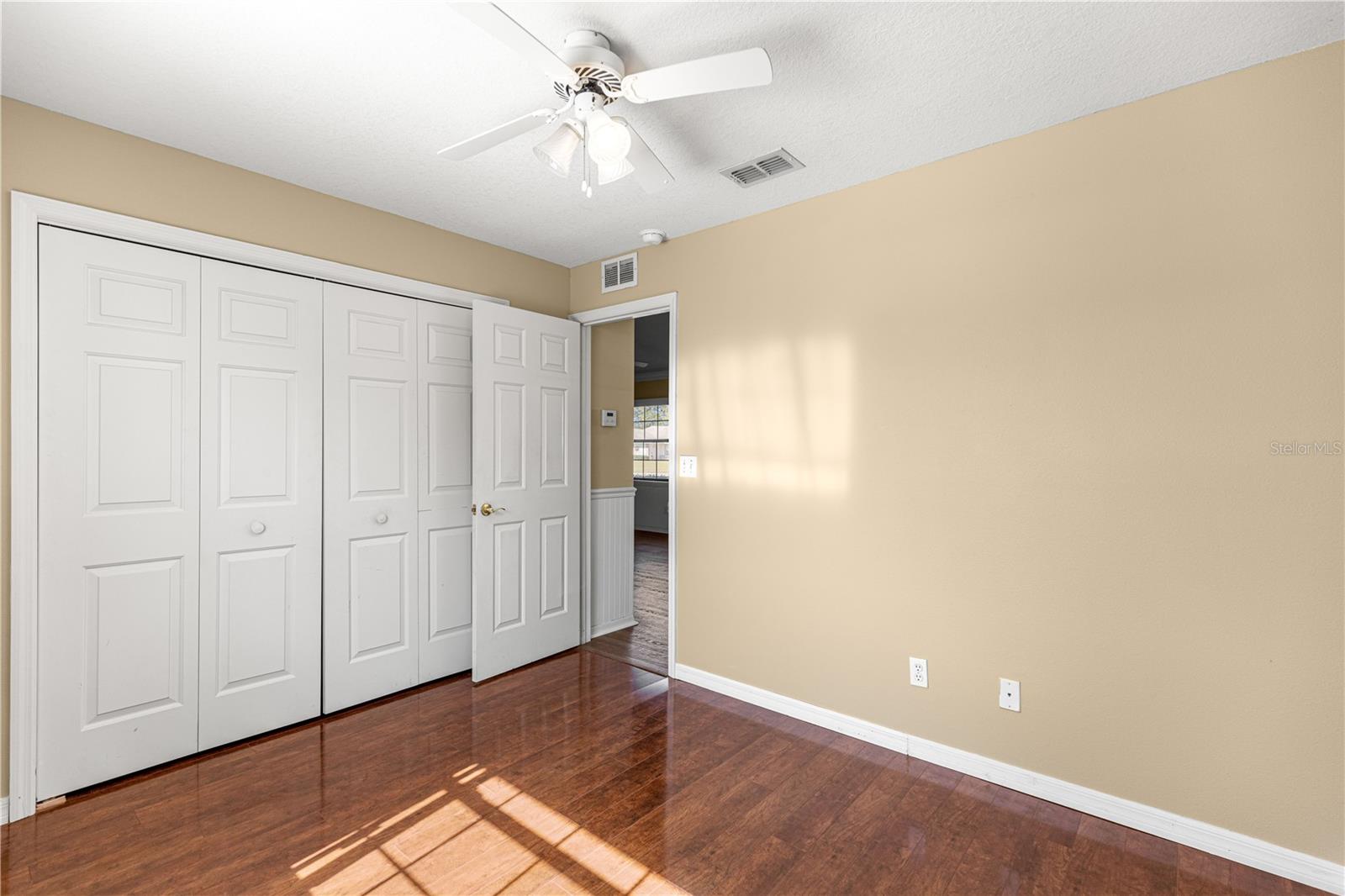 EDGEWATER ESTATE - Residential