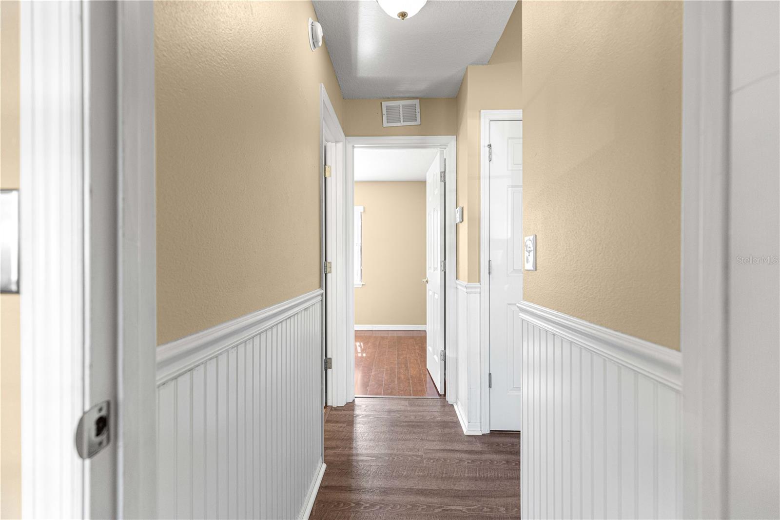 EDGEWATER ESTATE - Residential