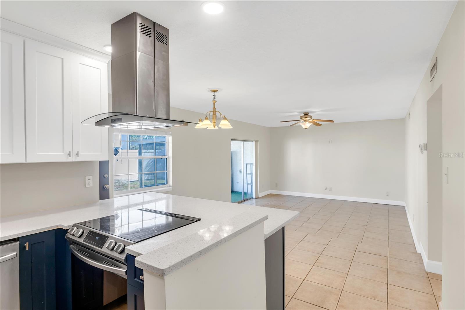 1000 S SEMORAN BOULEVARD 805