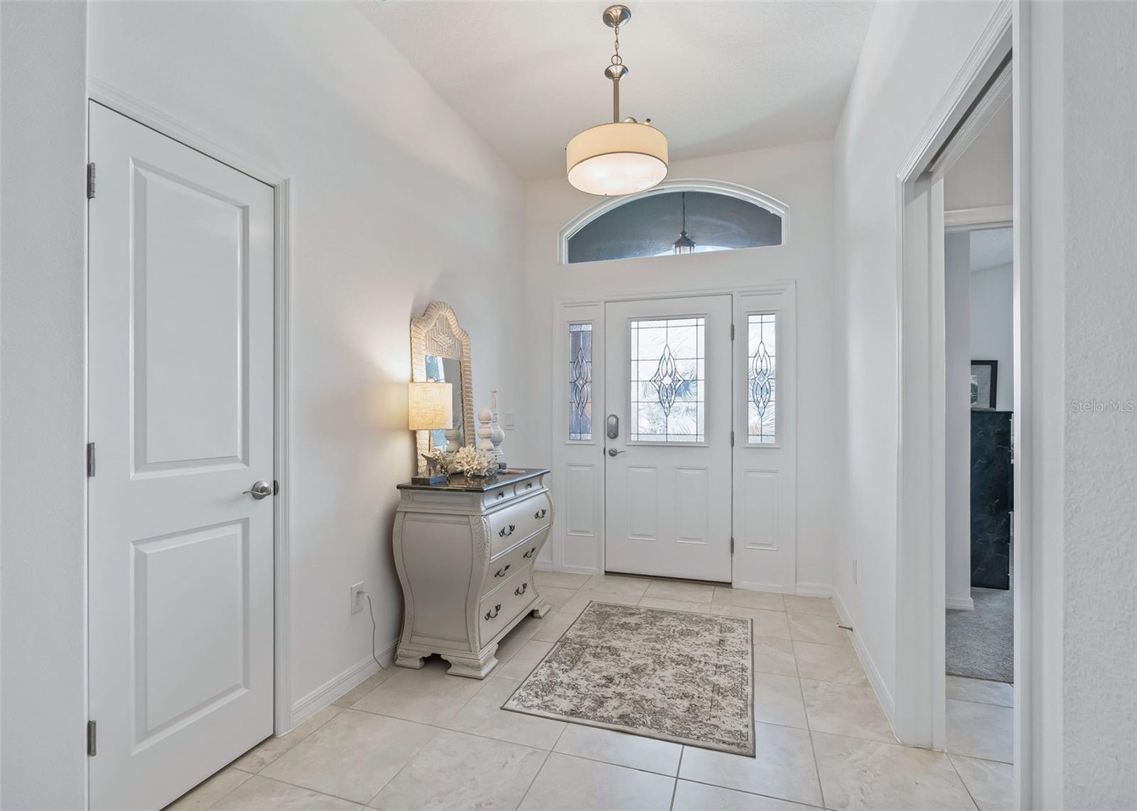 1110 EBLING LOOP