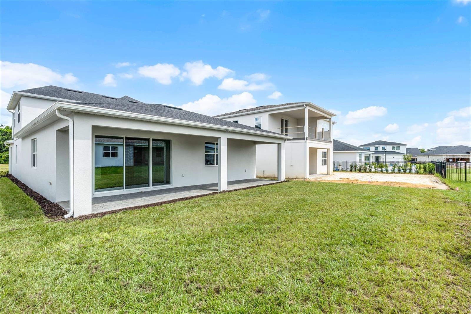 BRONSON PEAK - Residential Lease