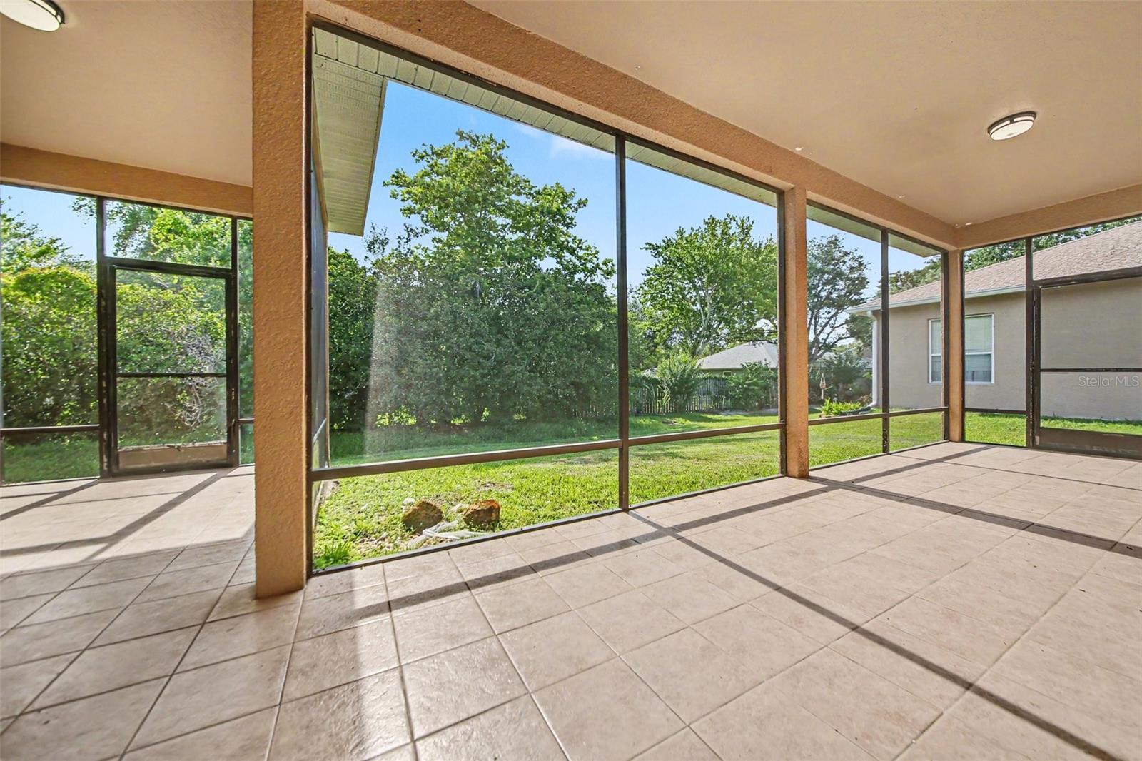 WINTER GARDEN TRLS 01-3 - Residential
