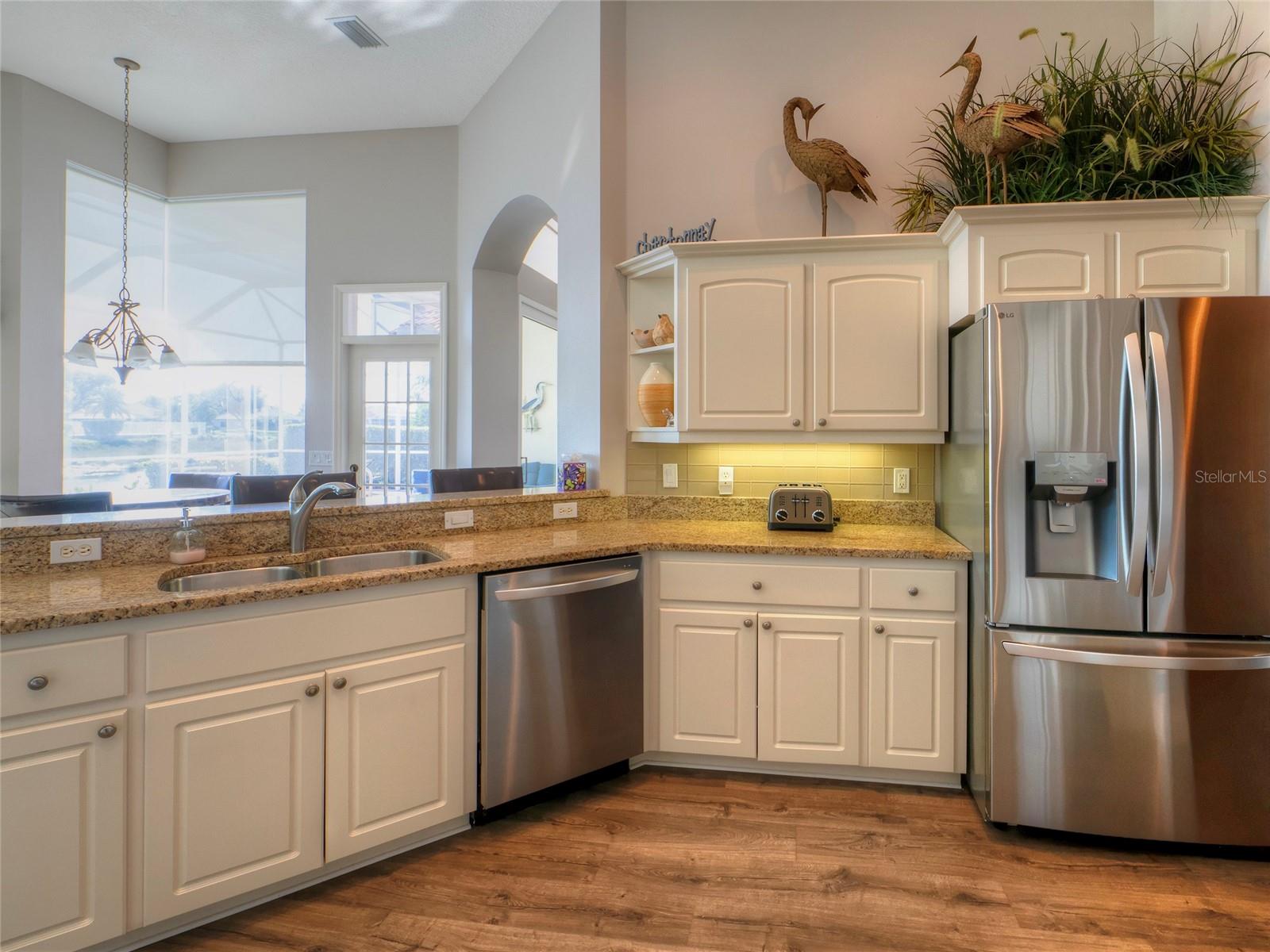 THE LAKES OF JACARANDA - Residential