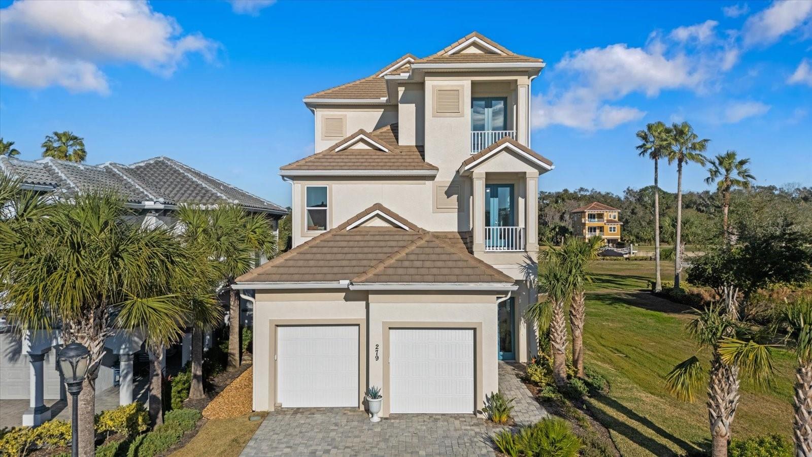 279 YACHT HARBOR DRIVE