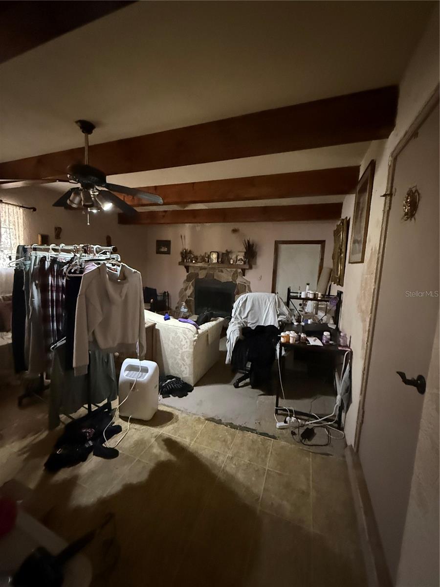 GREEN ACRES ADD - Residential