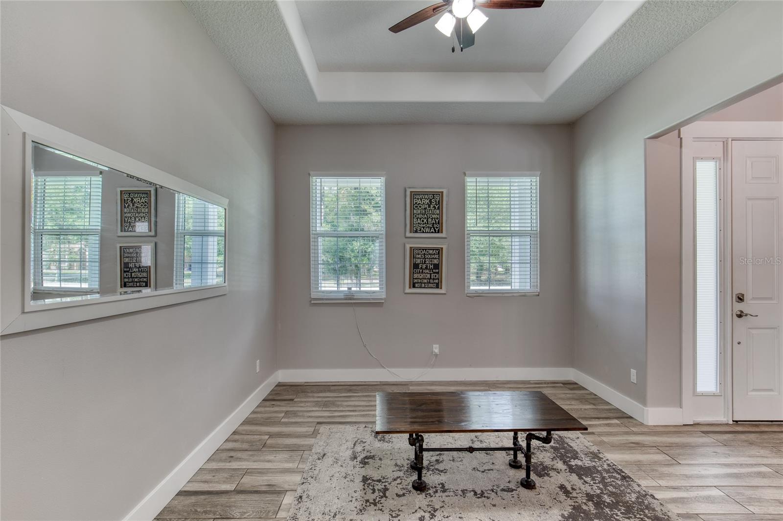OAKVIEW ACRES SUB - Residential