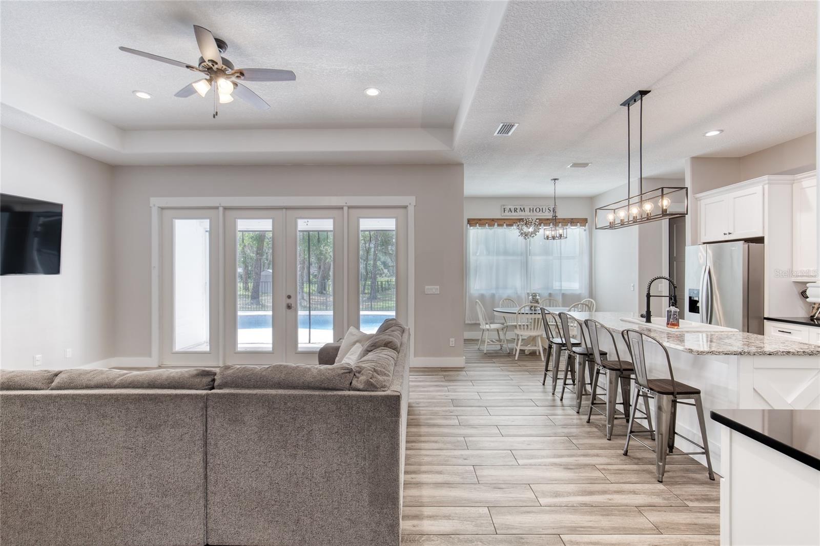 OAKVIEW ACRES SUB - Residential