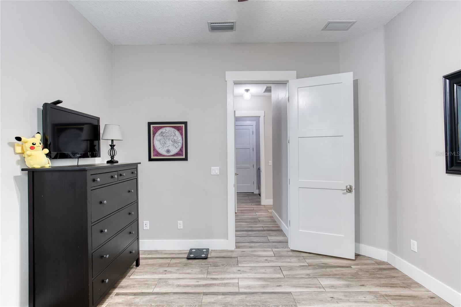 OAKVIEW ACRES SUB - Residential