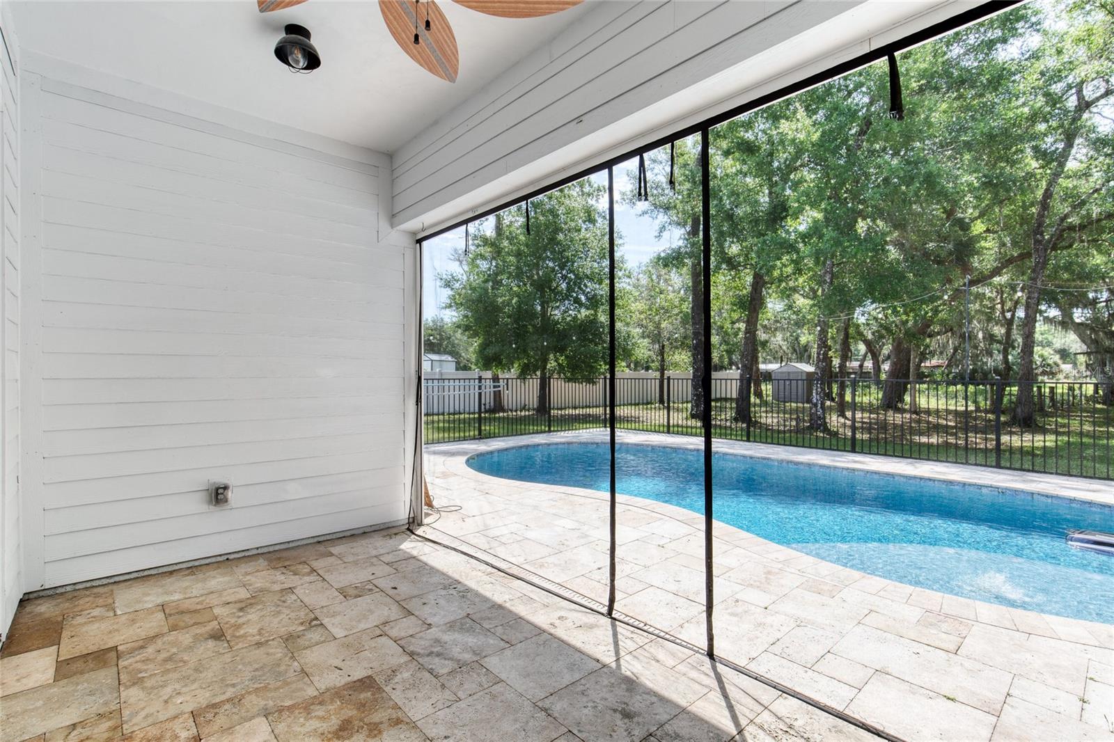OAKVIEW ACRES SUB - Residential