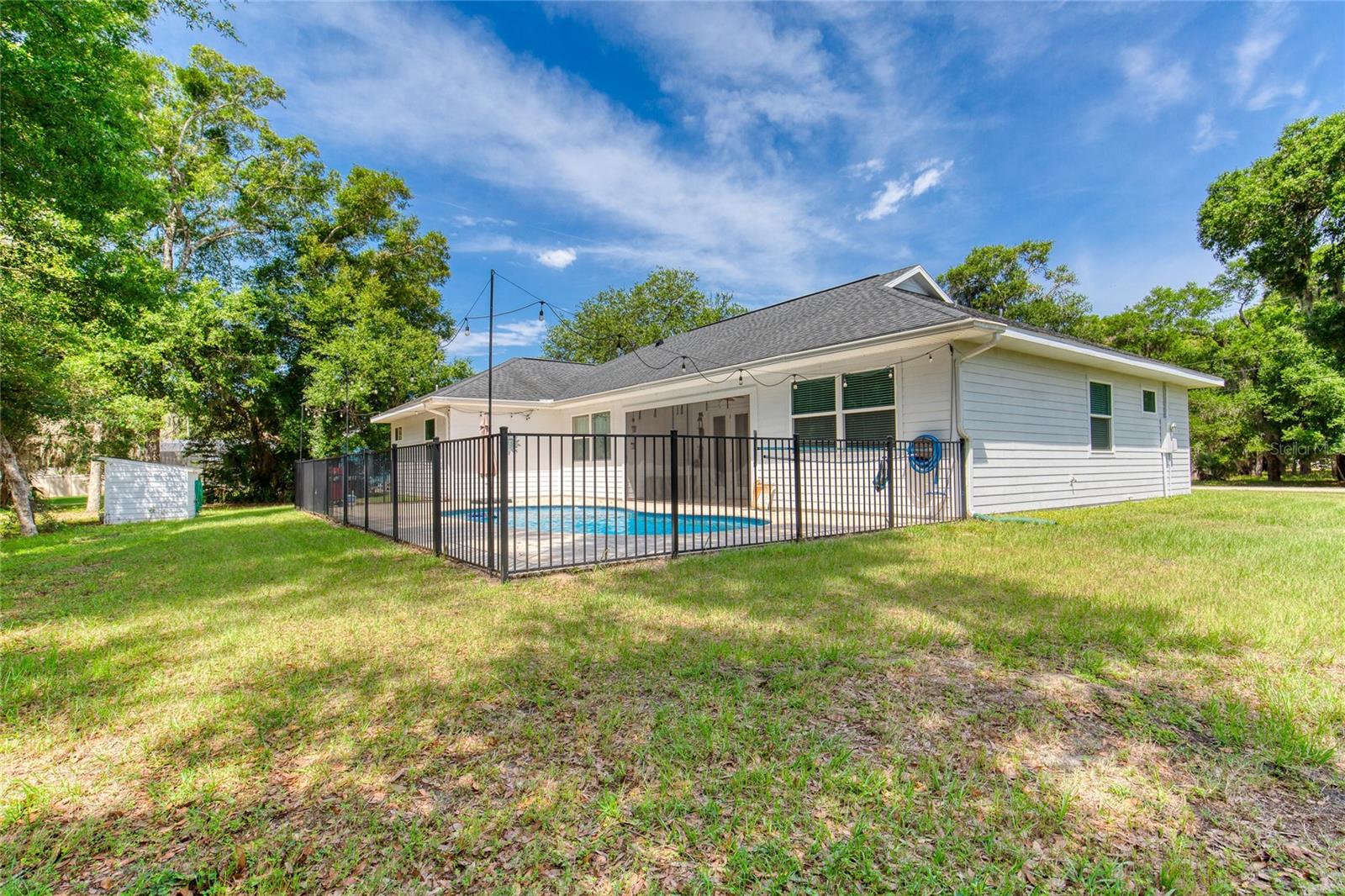 OAKVIEW ACRES SUB - Residential