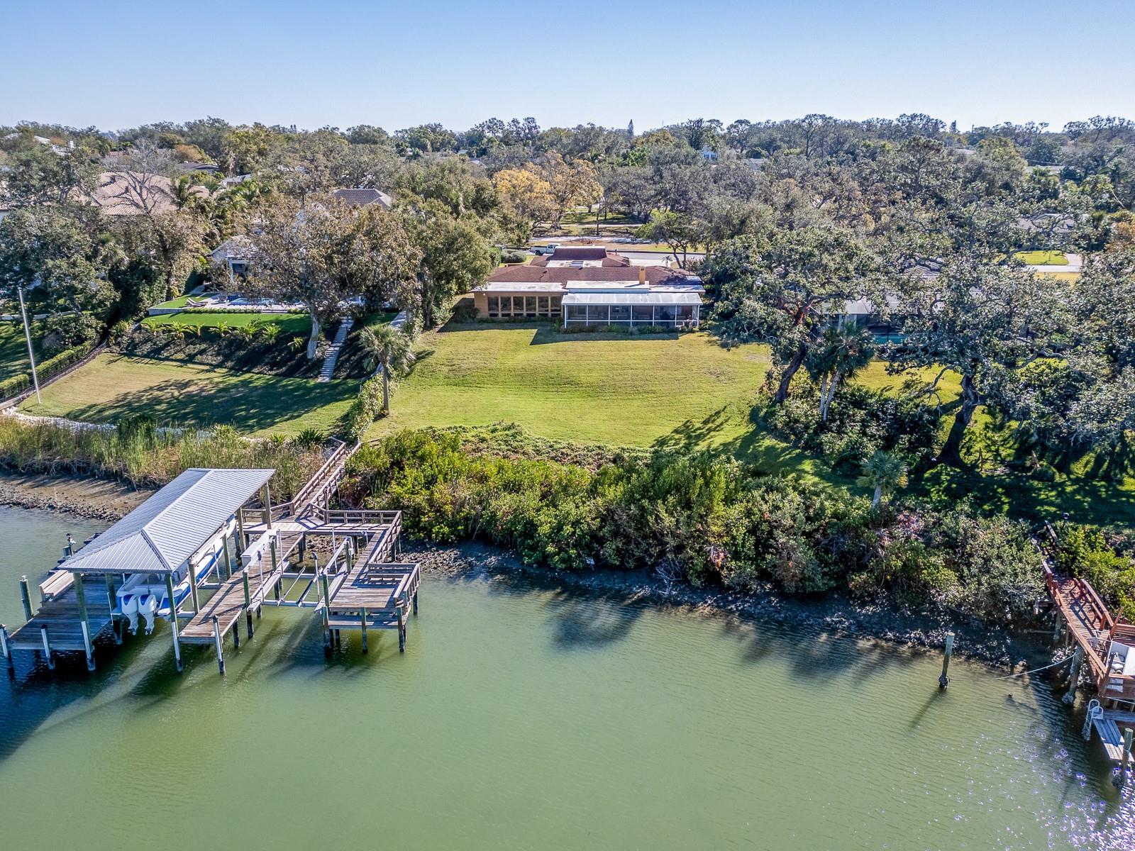 HARBOR BLUFFS SEC 1 REPLAT - Residential