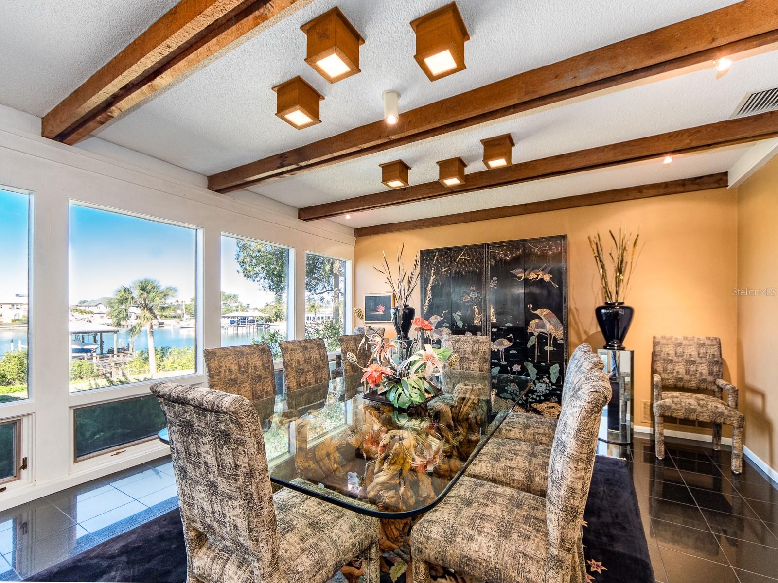 HARBOR BLUFFS SEC 1 REPLAT - Residential