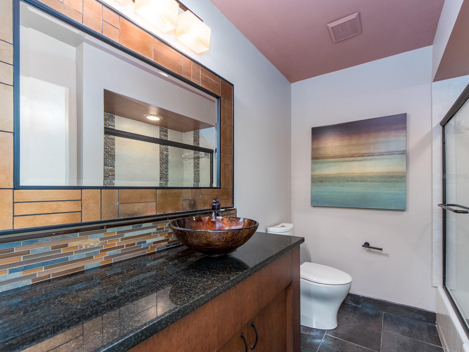 HARBOR BLUFFS SEC 1 REPLAT - Residential