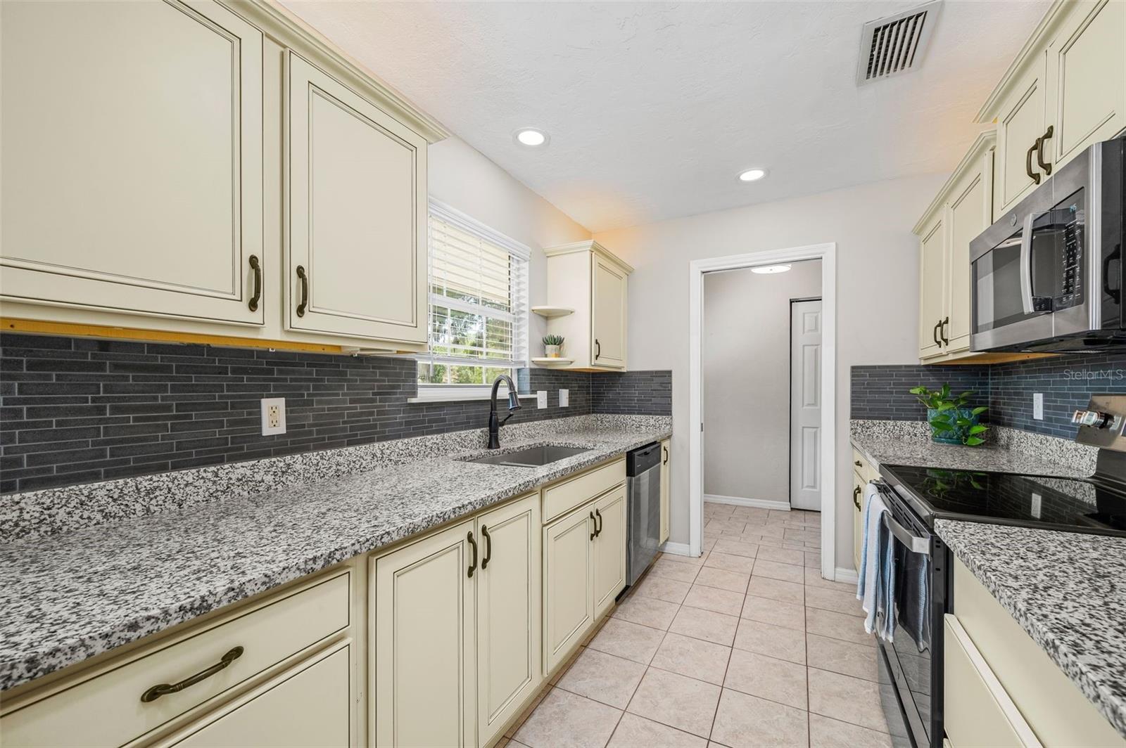 ARROWHEAD ADD 1 - Residential