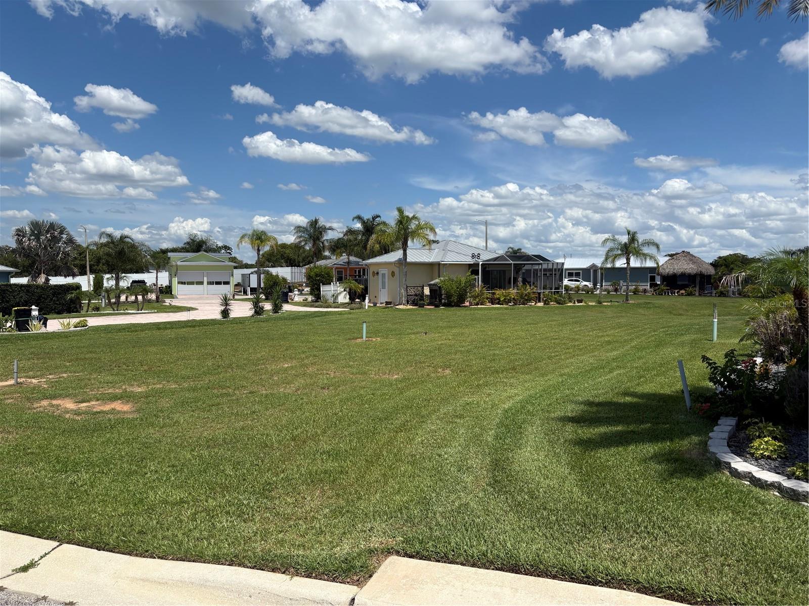2884 WOOD DUCK DRIVE