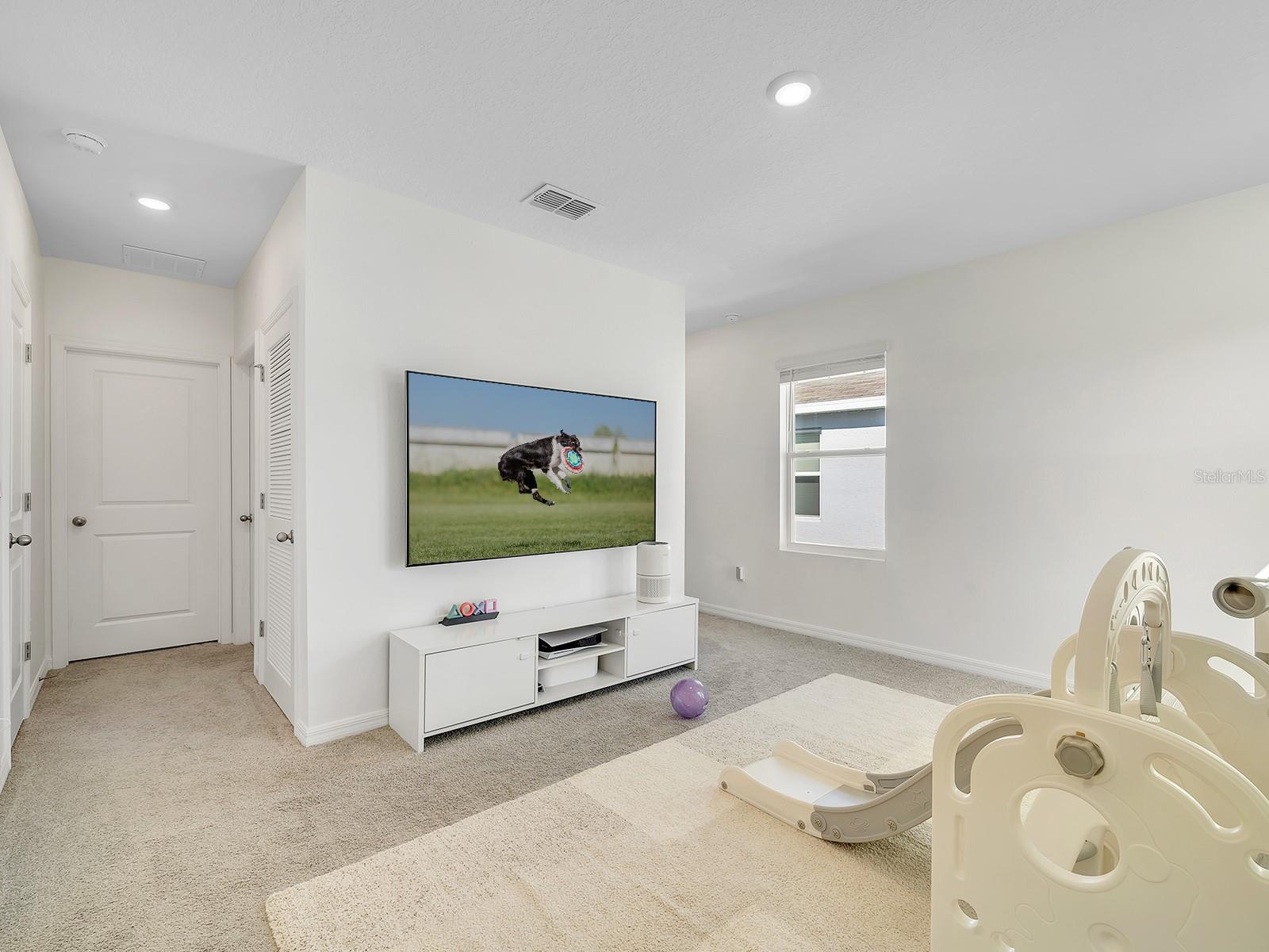 AVALON PARK WEST-NORTH PH 1A & - Residential