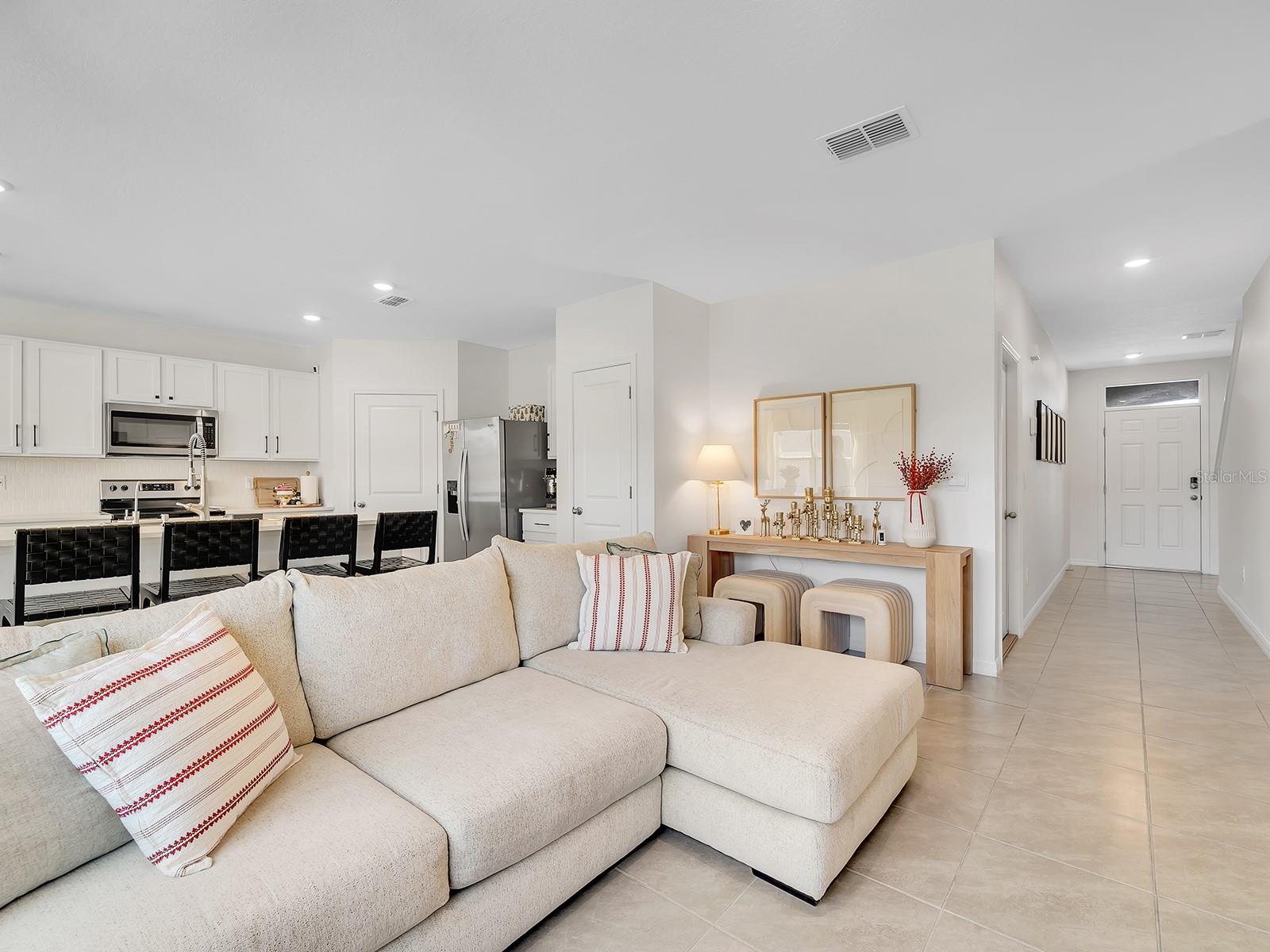 AVALON PARK WEST-NORTH PH 1A & - Residential