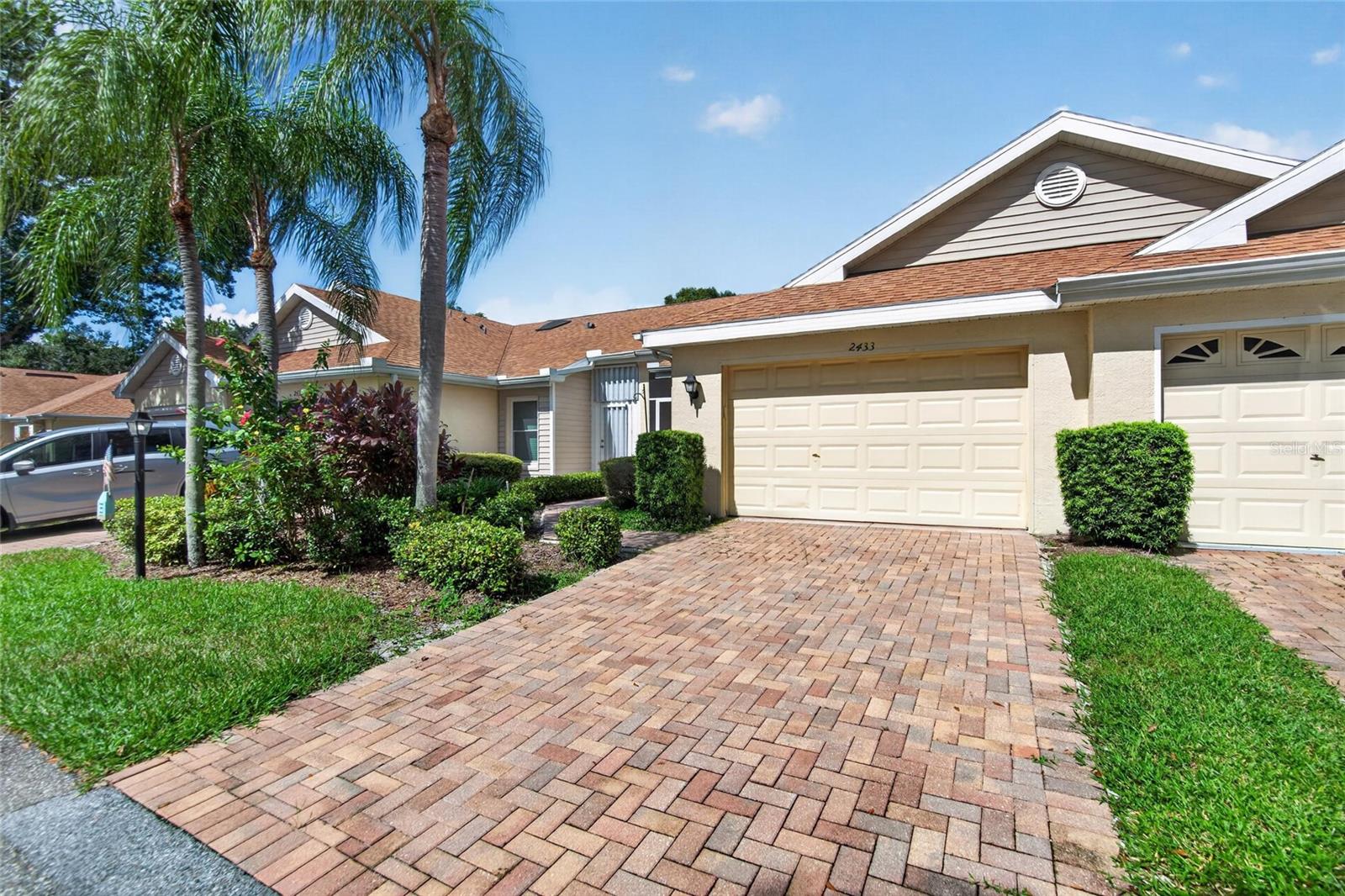 2433 NEW HAVEN CIRCLE, SUN CITY CENTER, FL, 33573 3 2433 NEW HAVEN CIRCLE