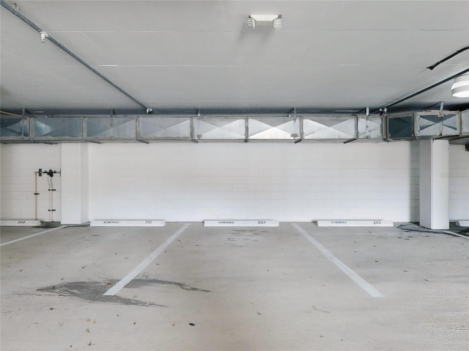 MALIBU CONDO PER OR - Residential