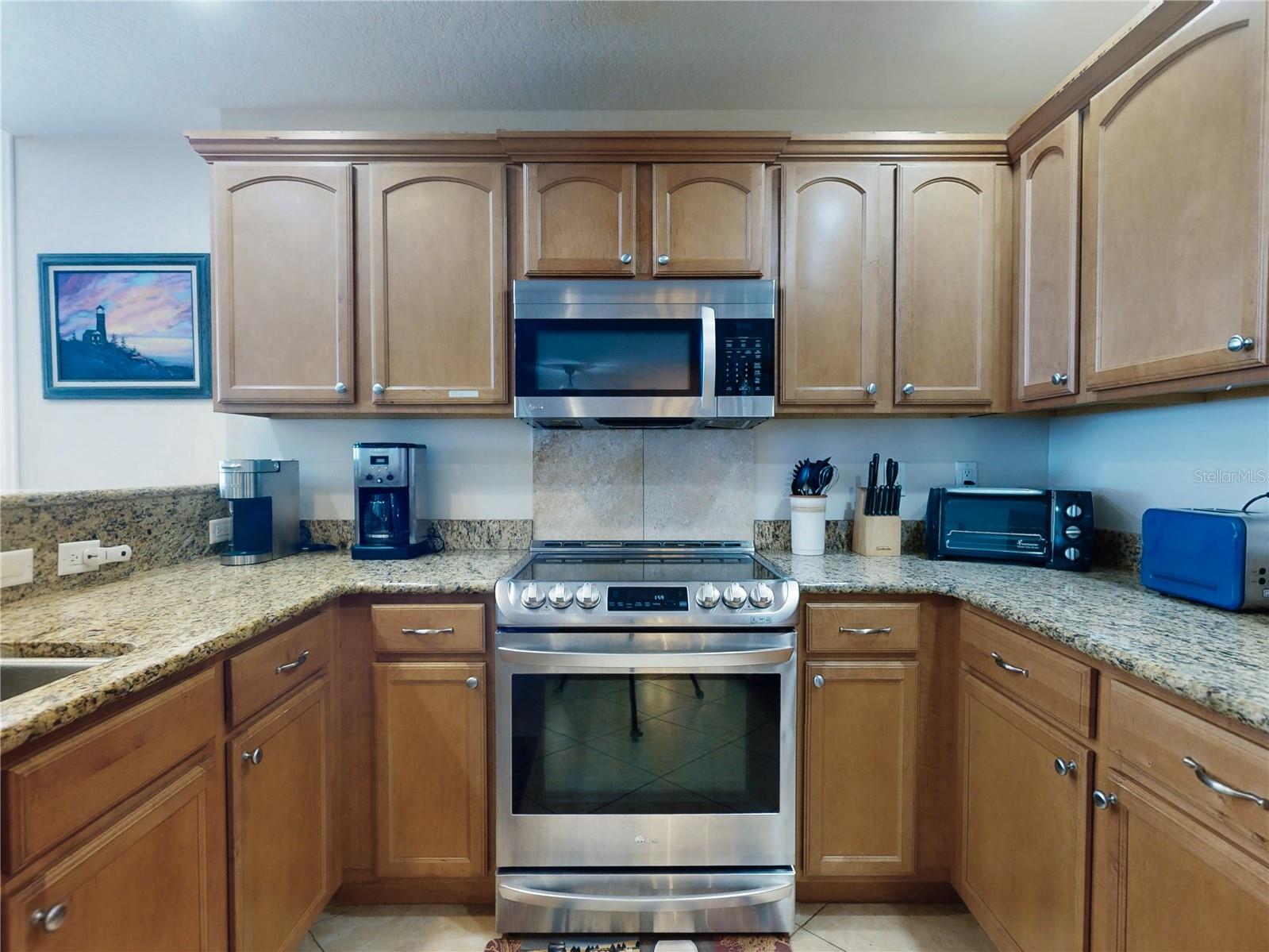 MALIBU CONDO PER OR - Residential