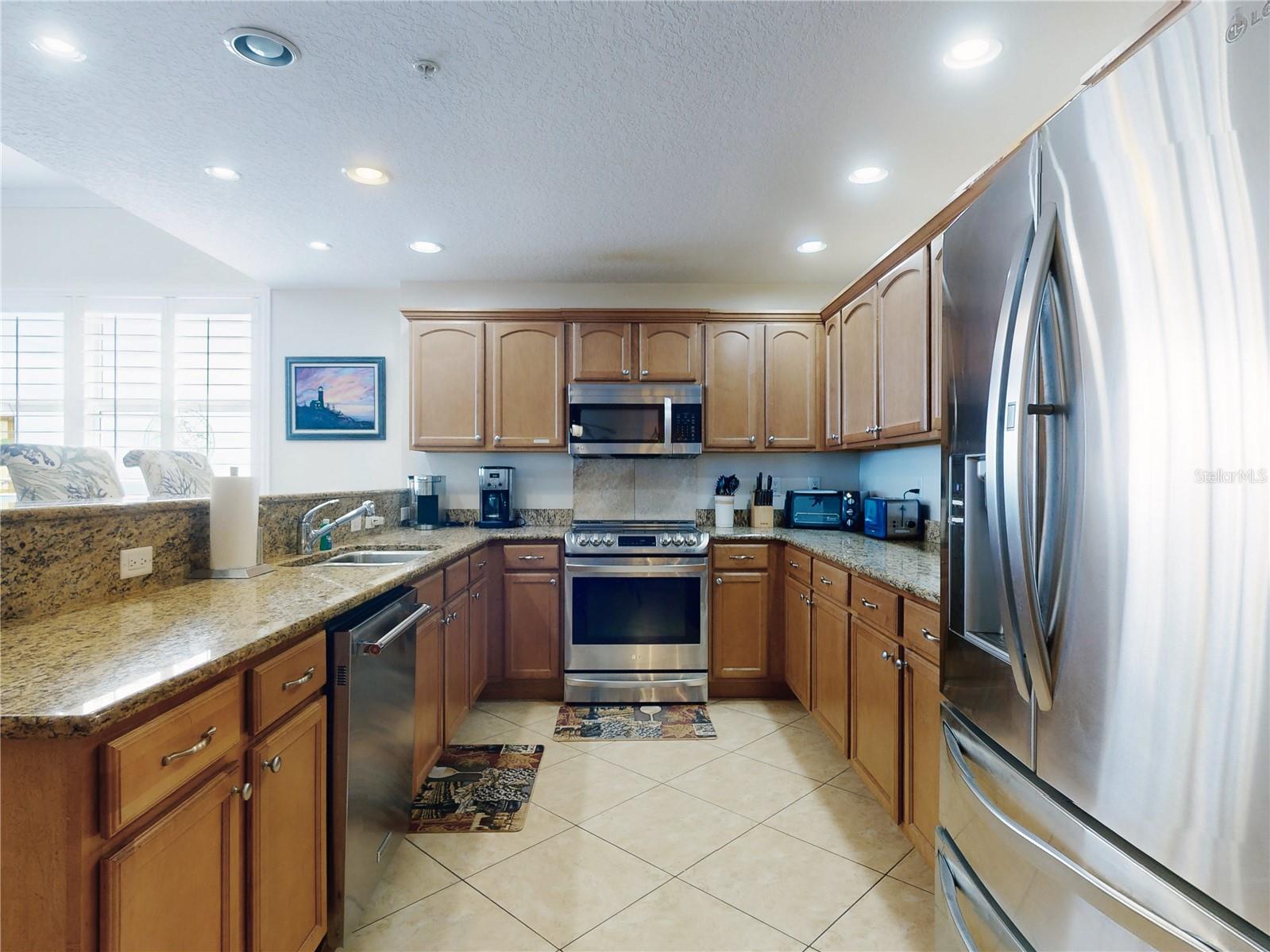 MALIBU CONDO PER OR - Residential