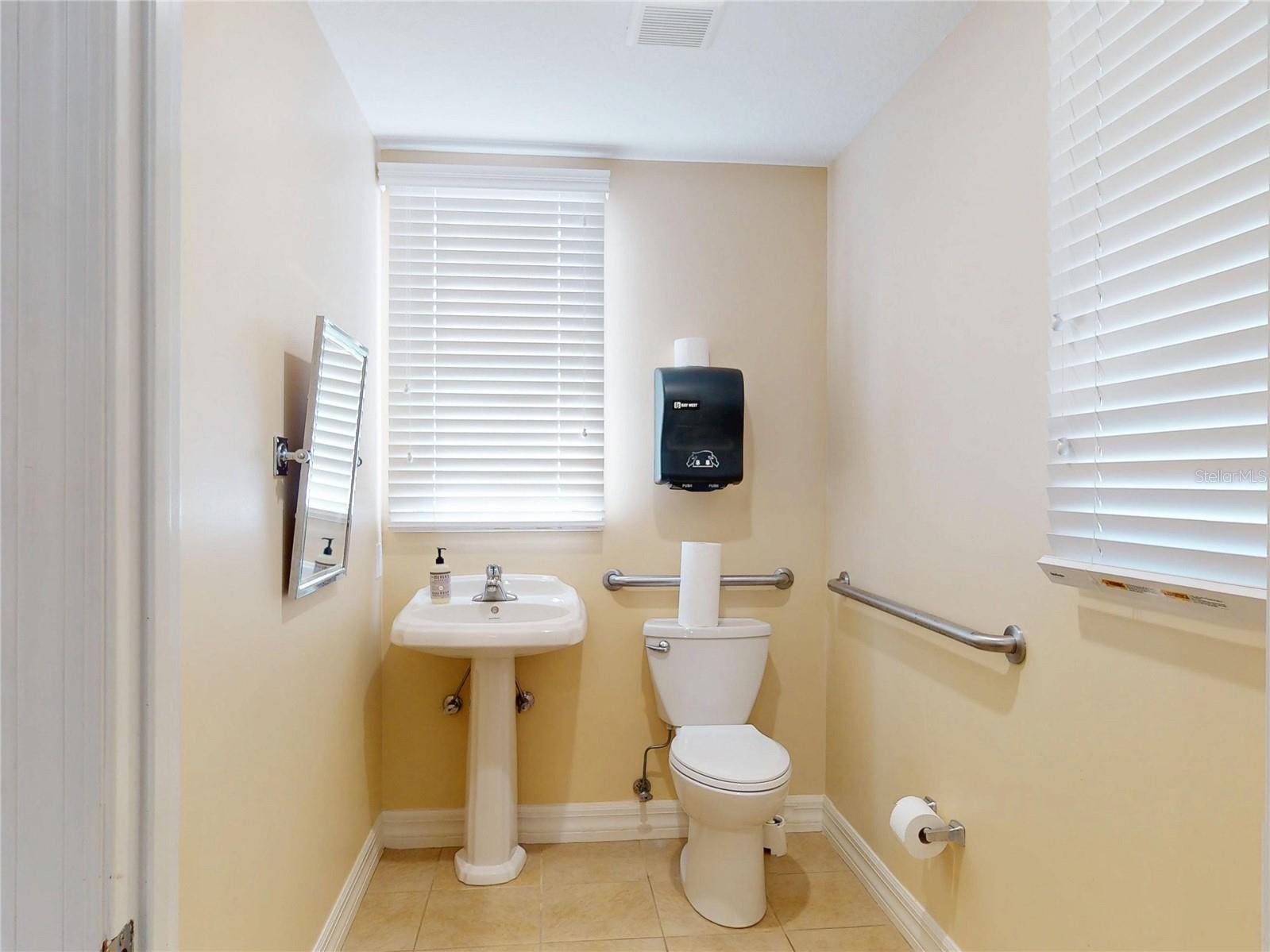 MALIBU CONDO PER OR - Residential