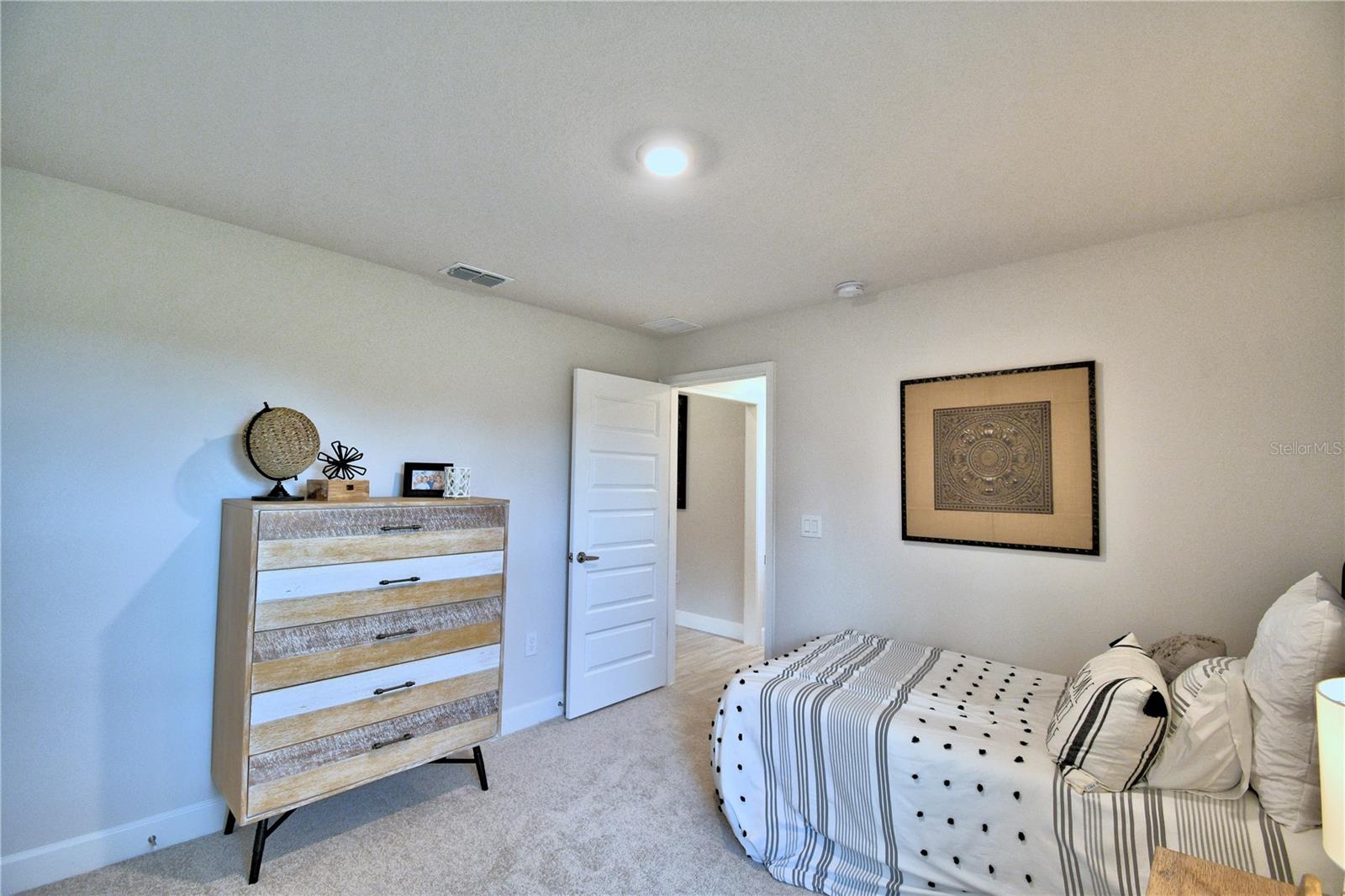 CADENCE CROSSING - Residential