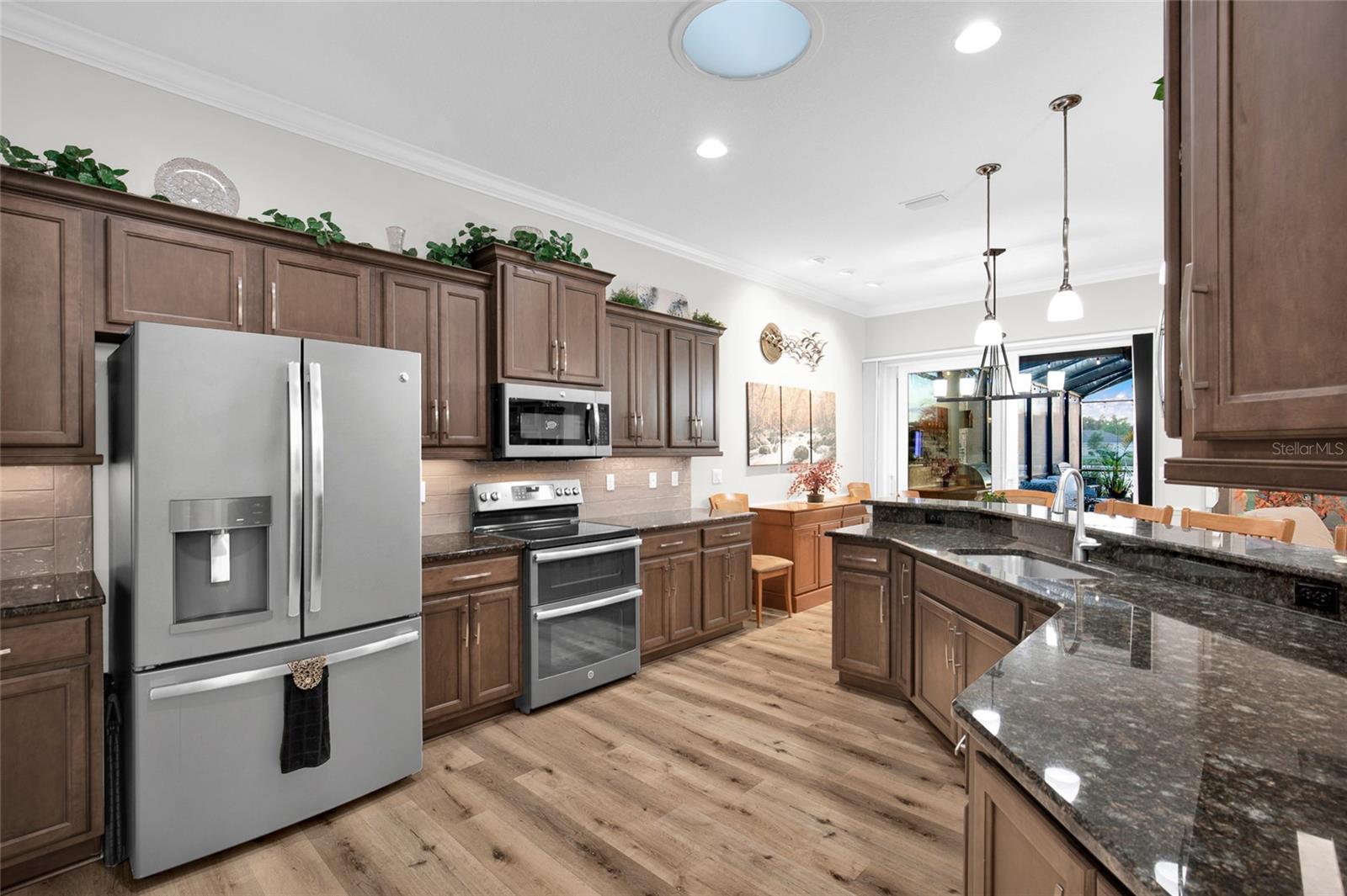 VERANO/VENETIAN BAY - Residential