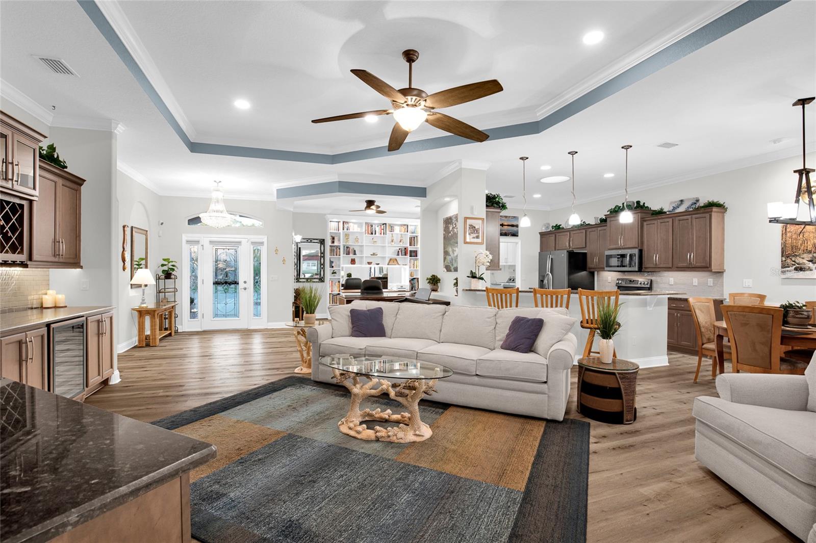 VERANO/VENETIAN BAY - Residential