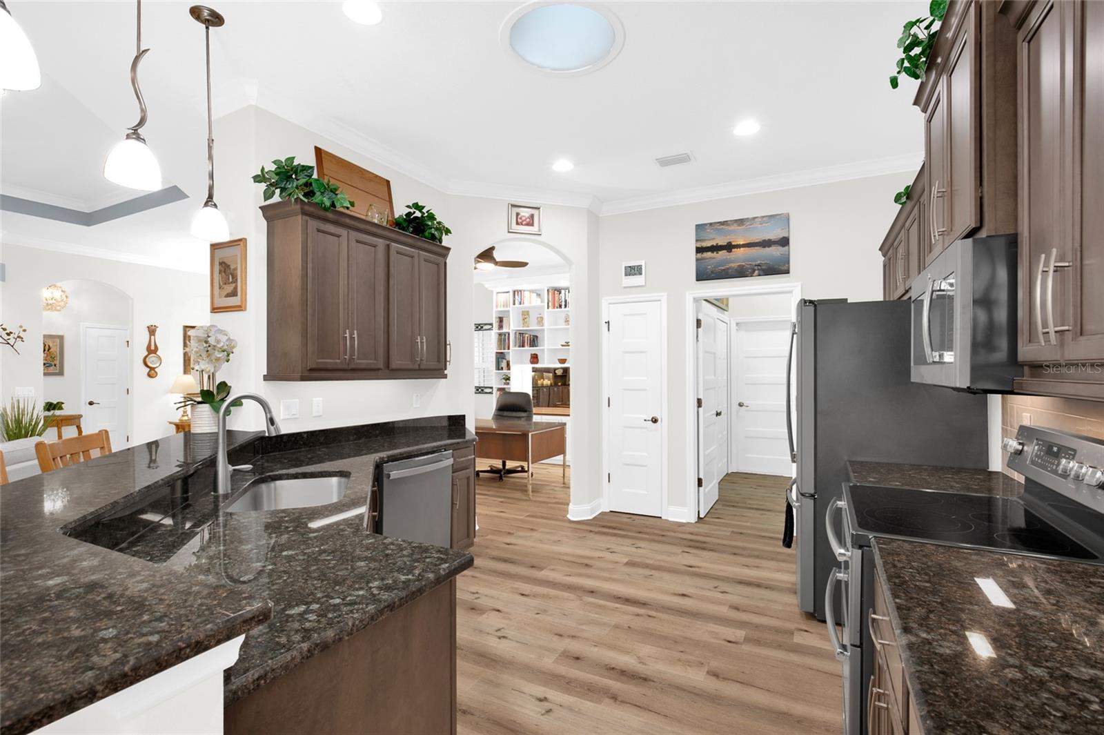 VERANO/VENETIAN BAY - Residential