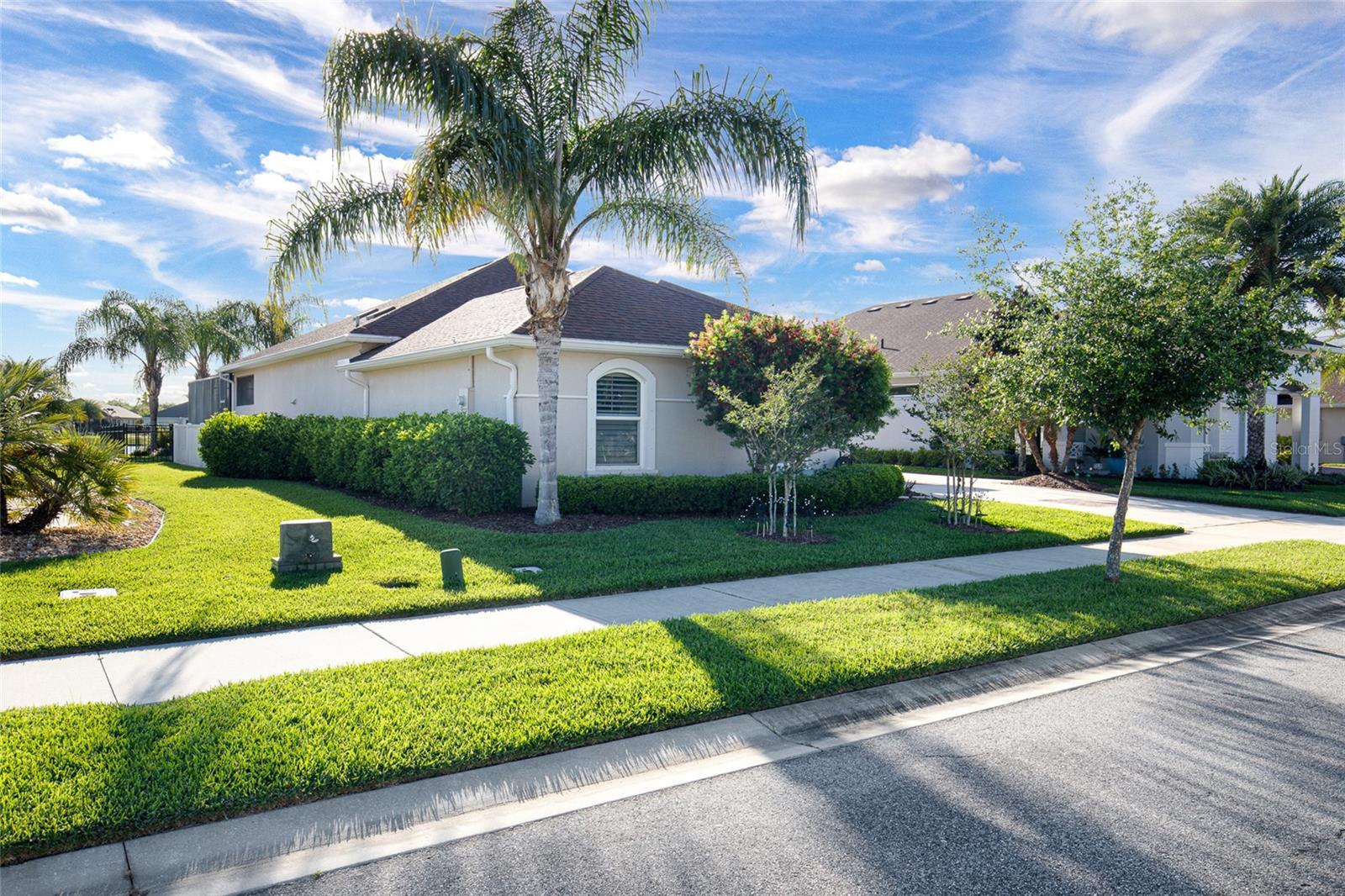 VERANO/VENETIAN BAY - Residential