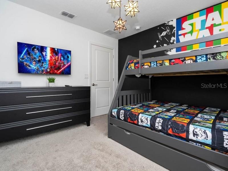 COVE AT STOREY LAKE - Residential