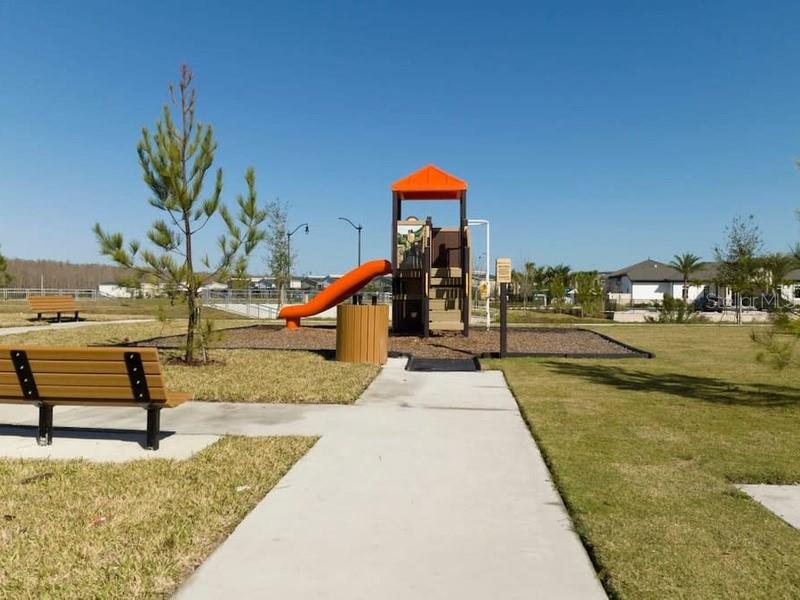 COVE AT STOREY LAKE - Residential