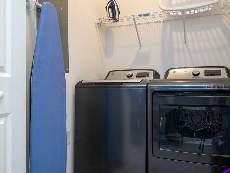 COVE AT STOREY LAKE - Residential