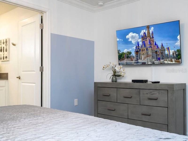 COVE AT STOREY LAKE - Residential