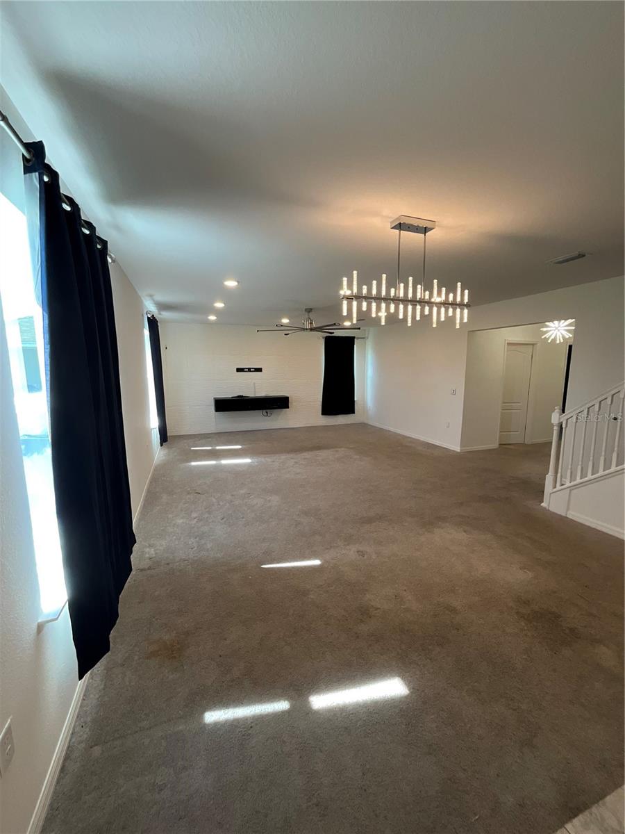 NEWBERRY CORNERS PH LLL PB 35 PG 91 - Residential Lease