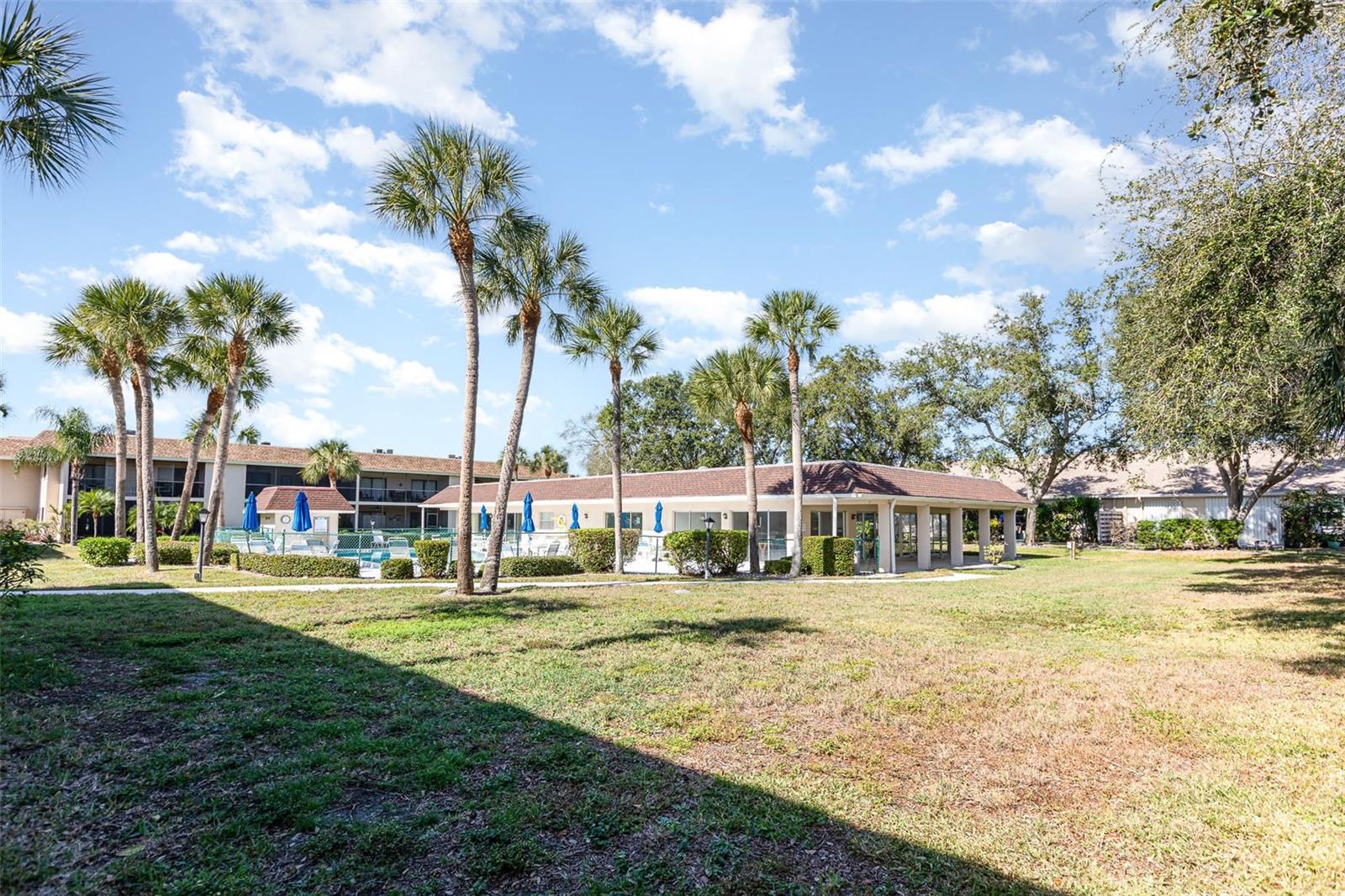 SABAL PALM GARDENS PH I - Residential