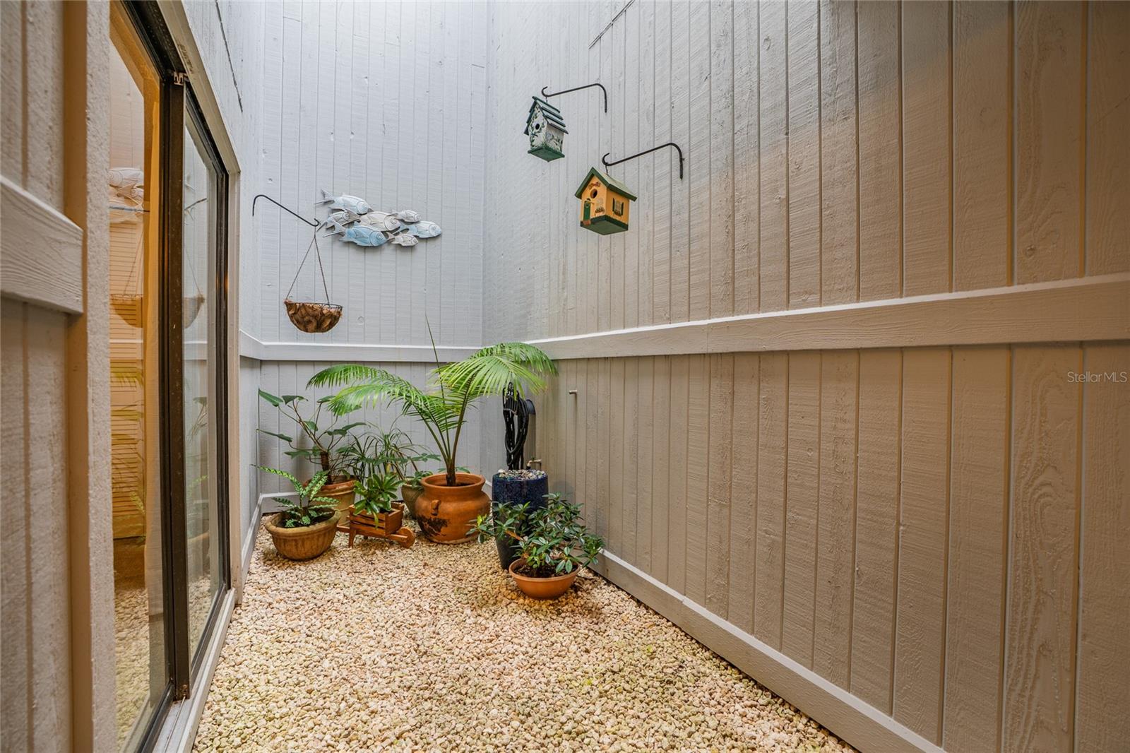 SEA WOODS UNIT 01 - Residential