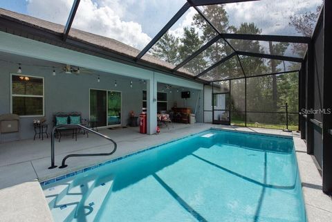 A home in HOMOSASSA