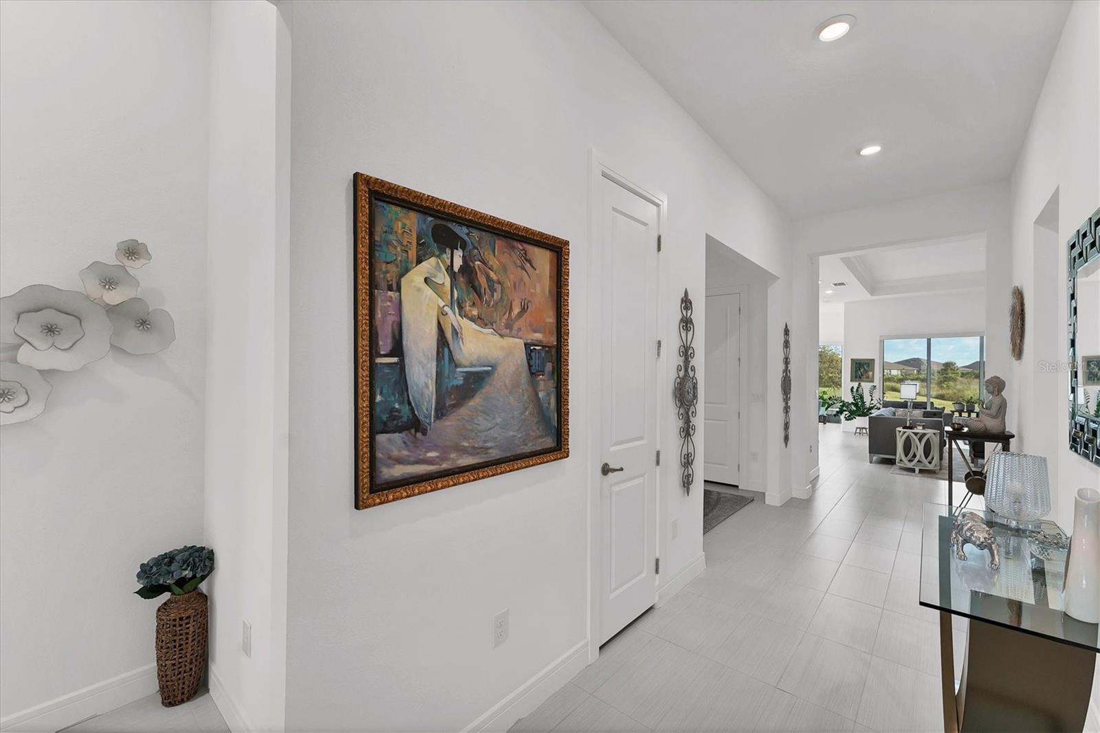 8541 COASTAL PALMS GLEN