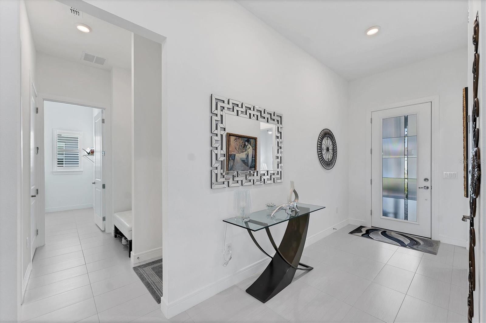 8541 COASTAL PALMS GLEN