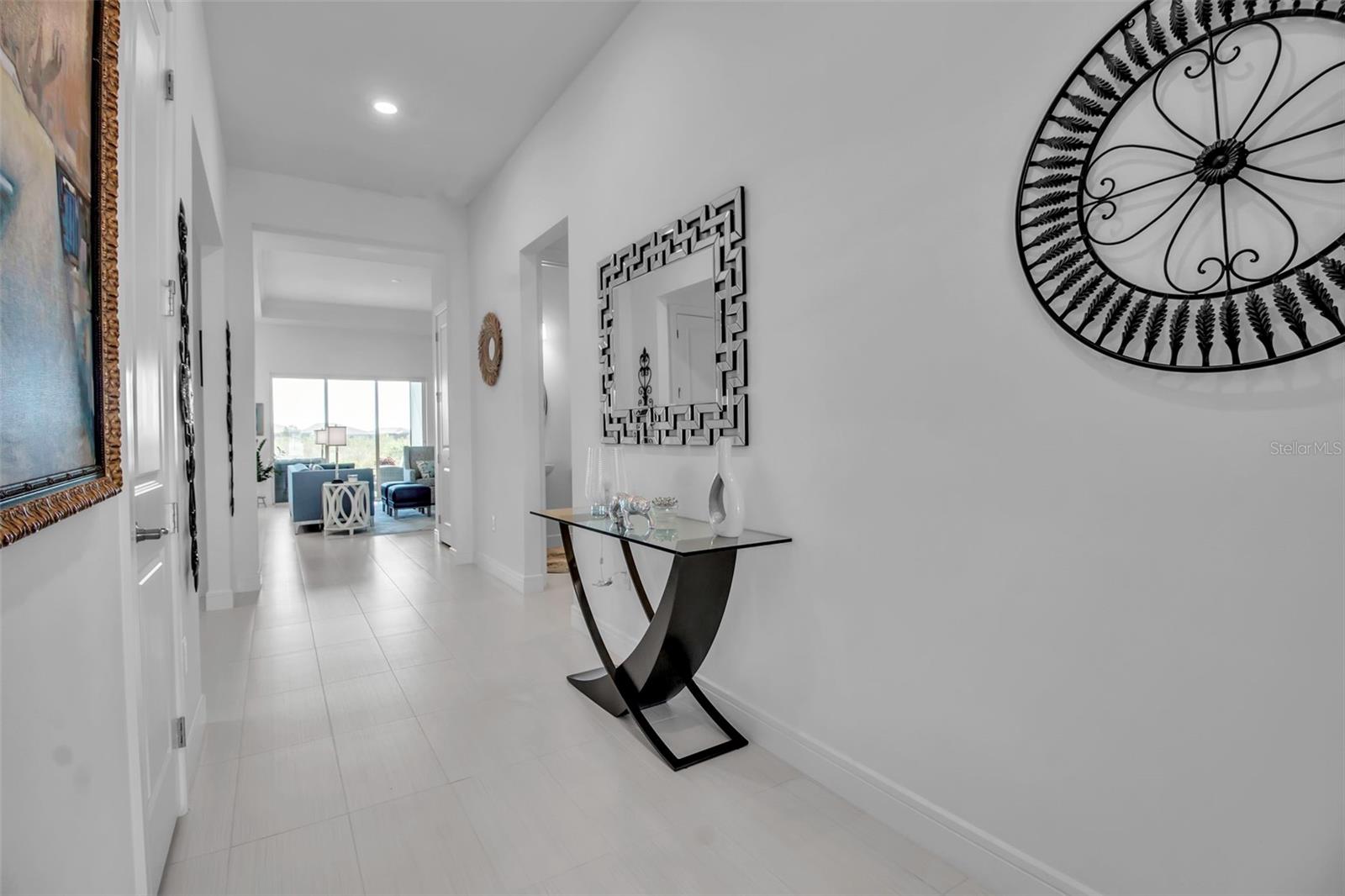8541 COASTAL PALMS GLEN