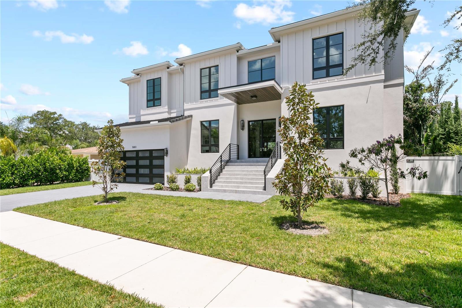 5003 W POE AVENUE