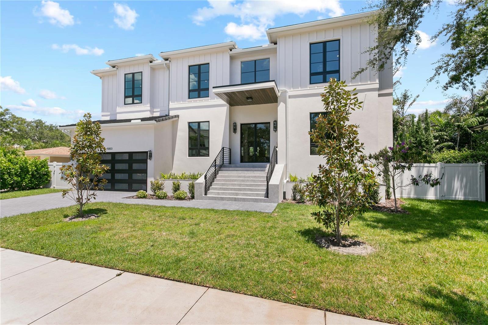 5003 W POE AVENUE